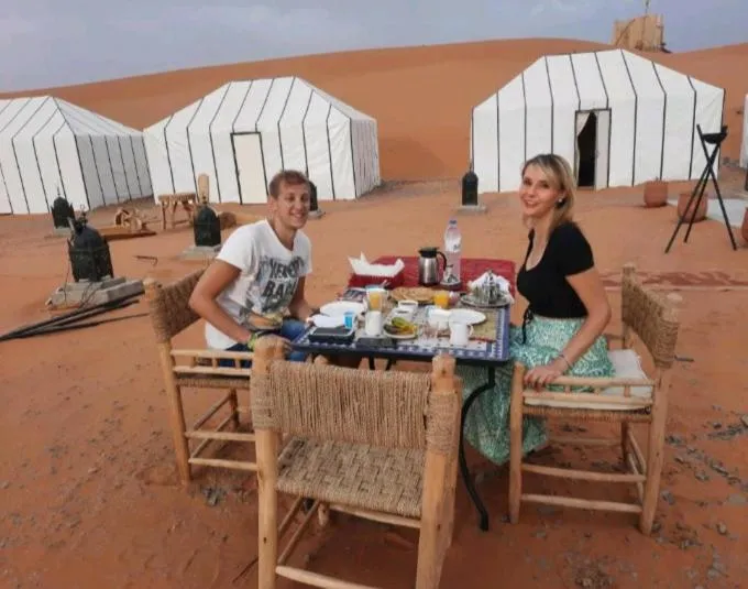 Merzouga Luxury Camp
