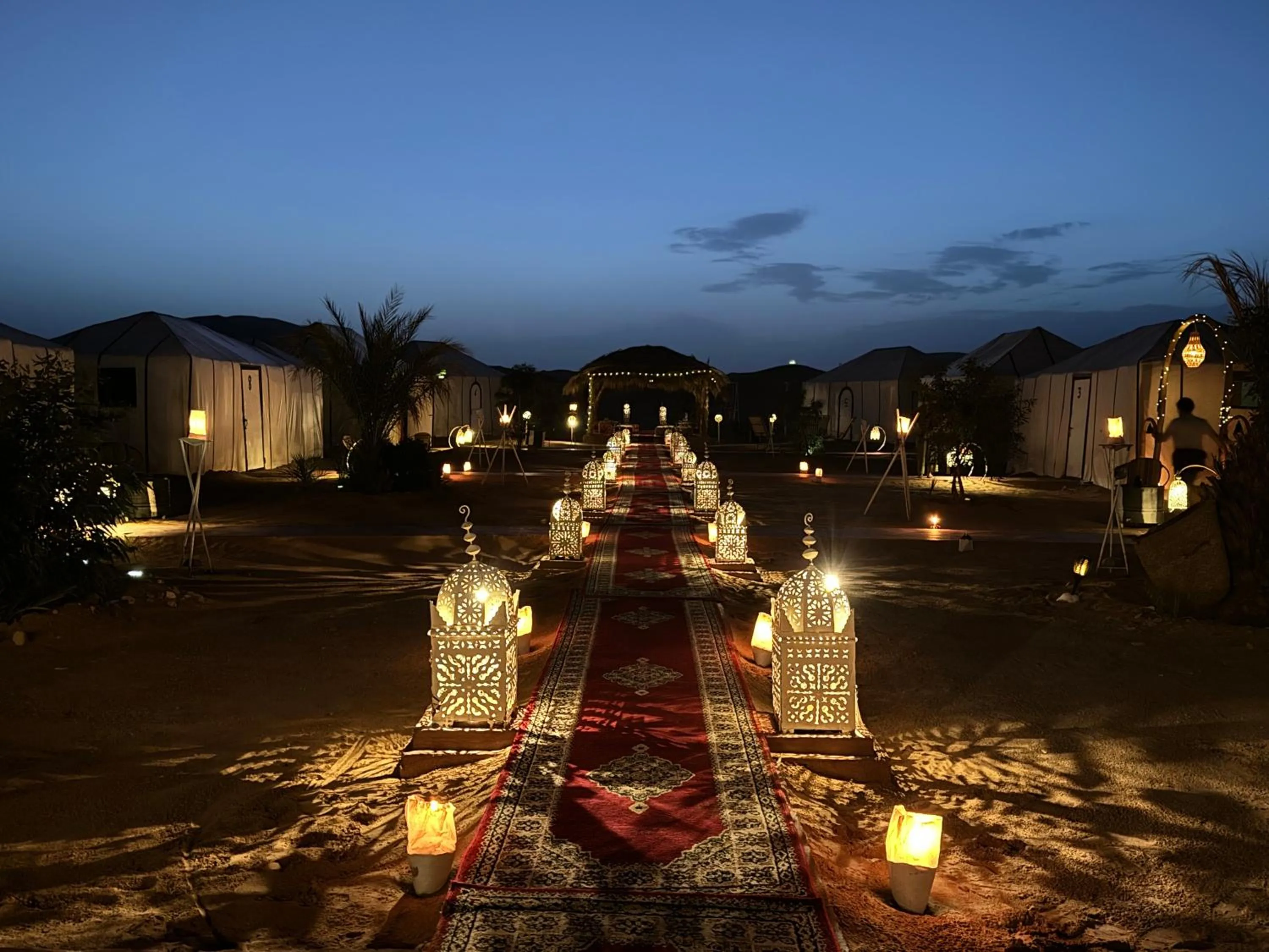 Merzouga Luxury Camp