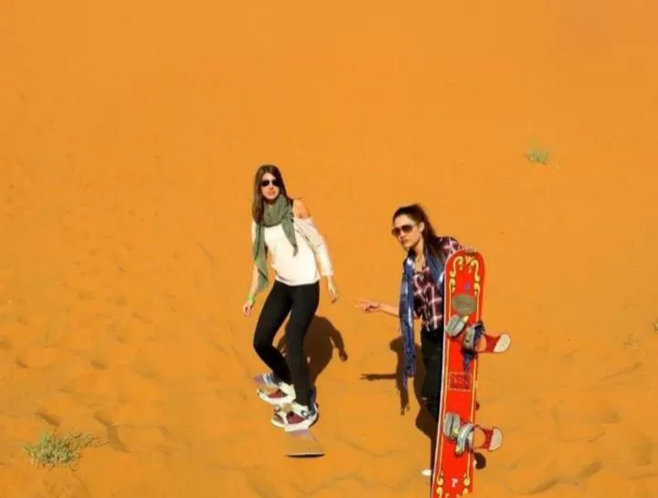 Merzouga Luxury Camp