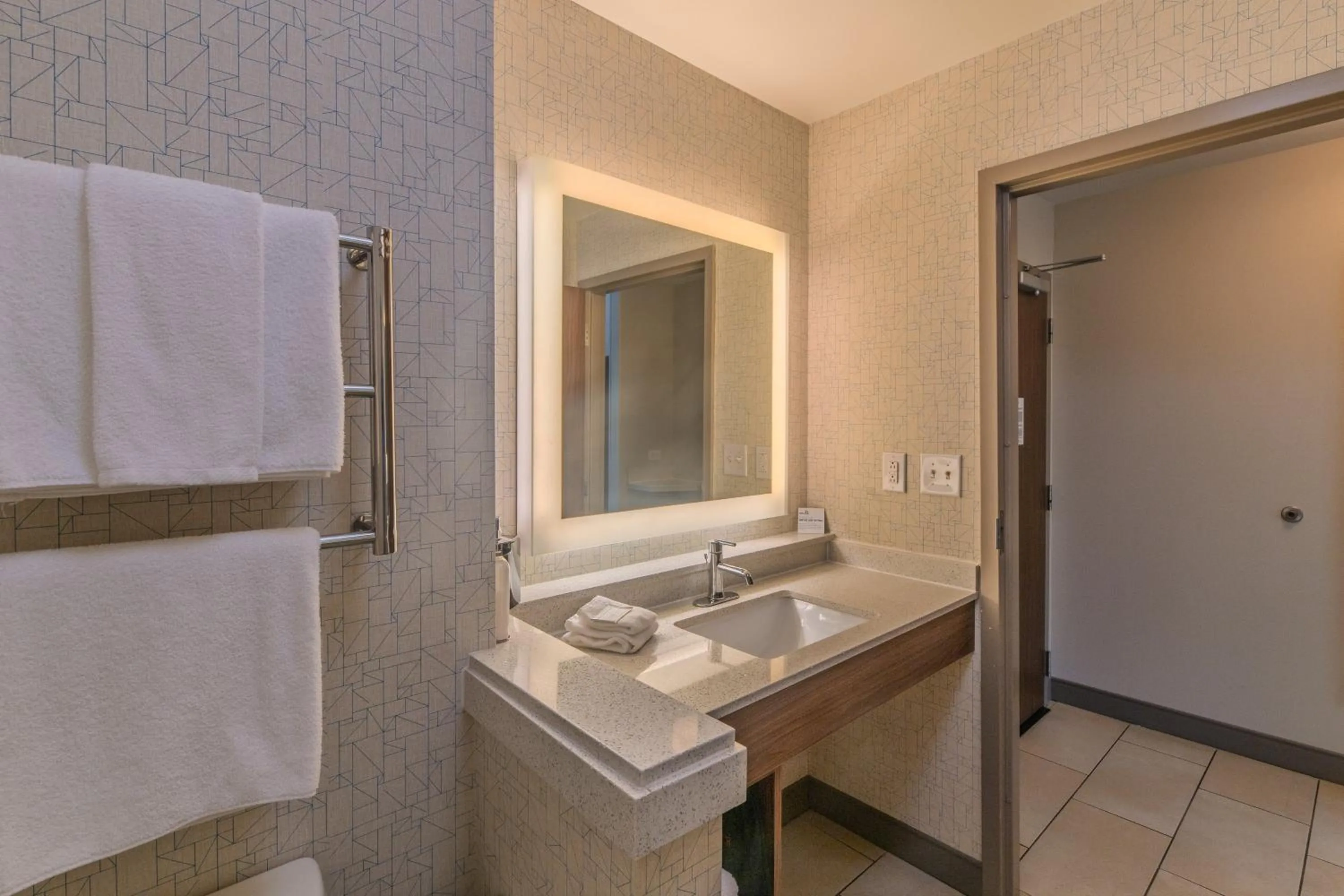 Photo of the whole room in Holiday Inn Express Jasper by IHG