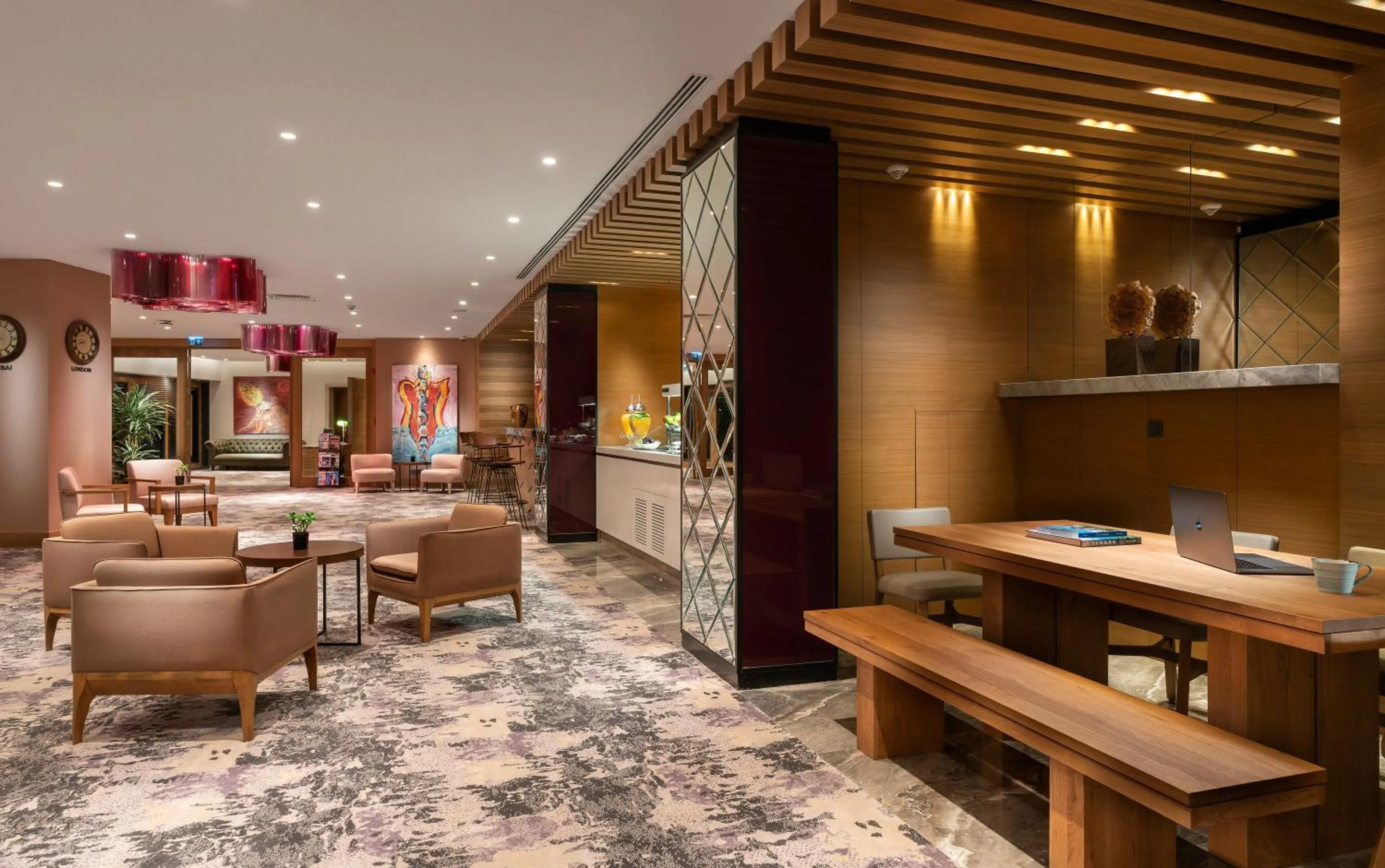 Lounge or bar in Crowne Plaza Florya Istanbul by IHG