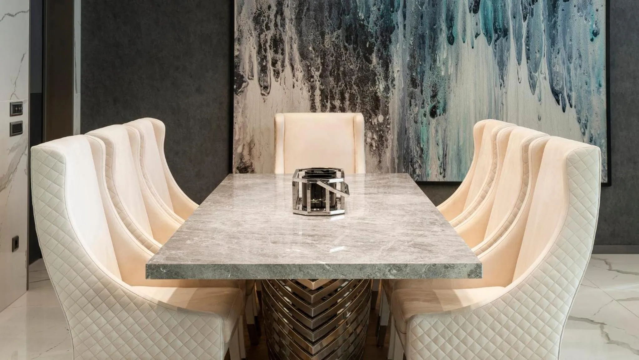 Photo of the whole room in Crowne Plaza Florya Istanbul by IHG