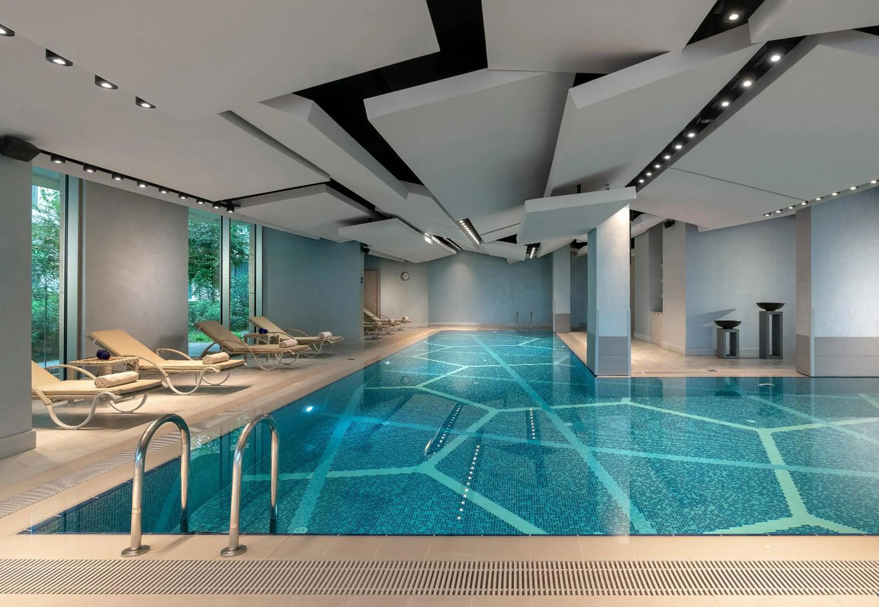 Swimming pool in Crowne Plaza Florya Istanbul by IHG