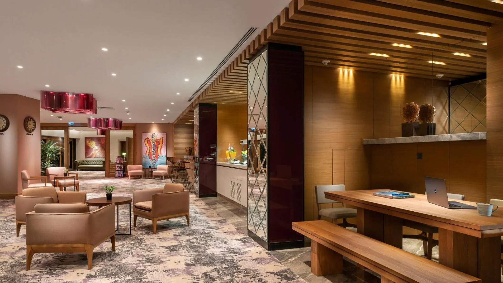 Lounge or bar in Crowne Plaza Florya Istanbul by IHG