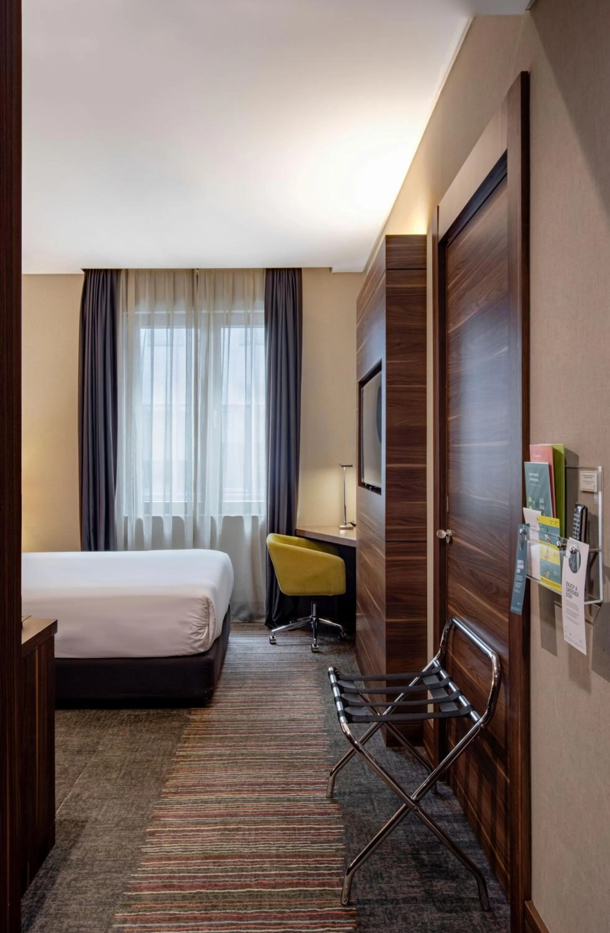 Bedroom, Bed in Holiday Inn Istanbul - Kadikoy by IHG