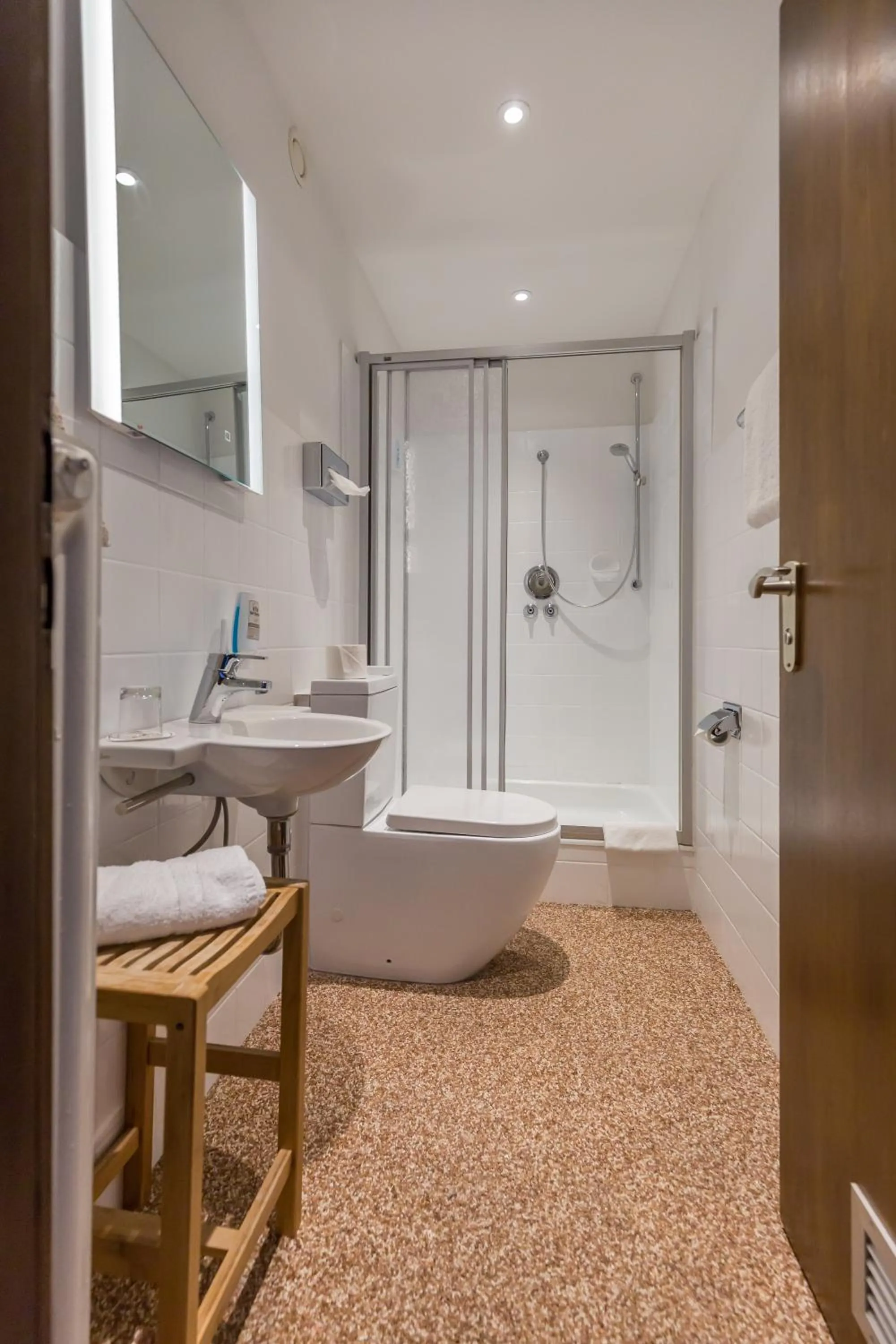 Bathroom in Hotel Vorderburg