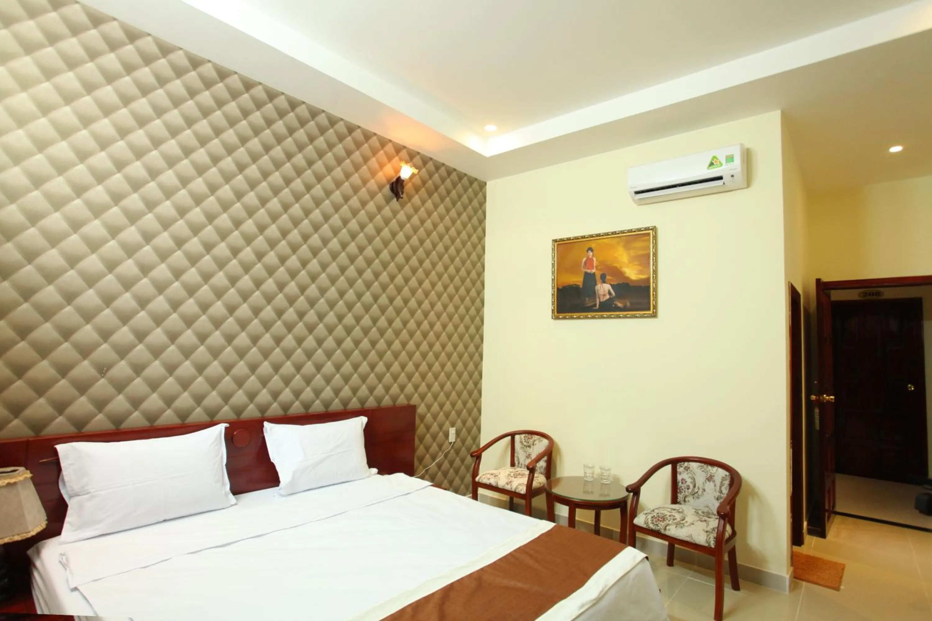 Bedroom, Bed in Nhat Minh Hotel