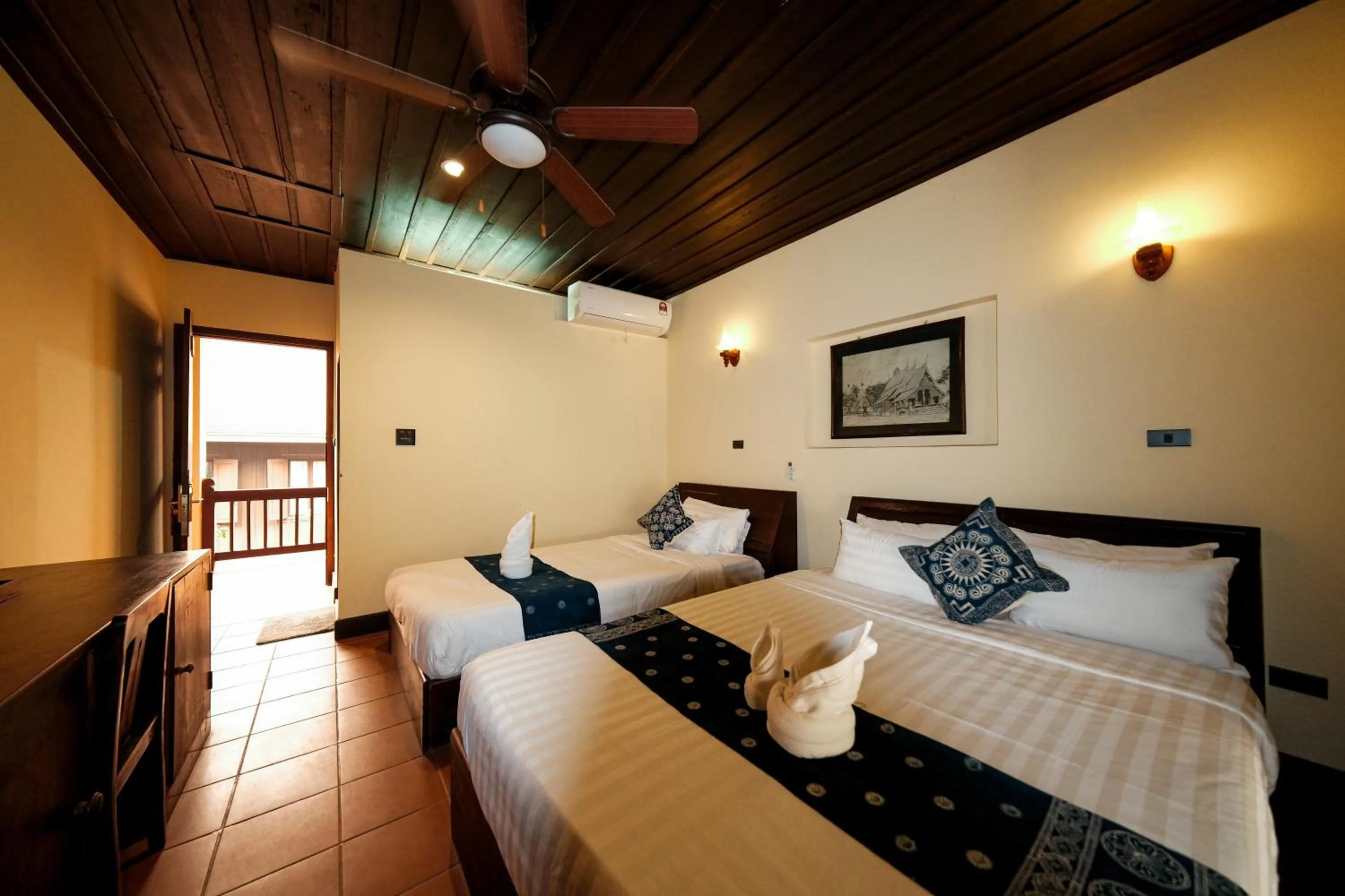 Triple Room with Terrace in Bualuang Hotel