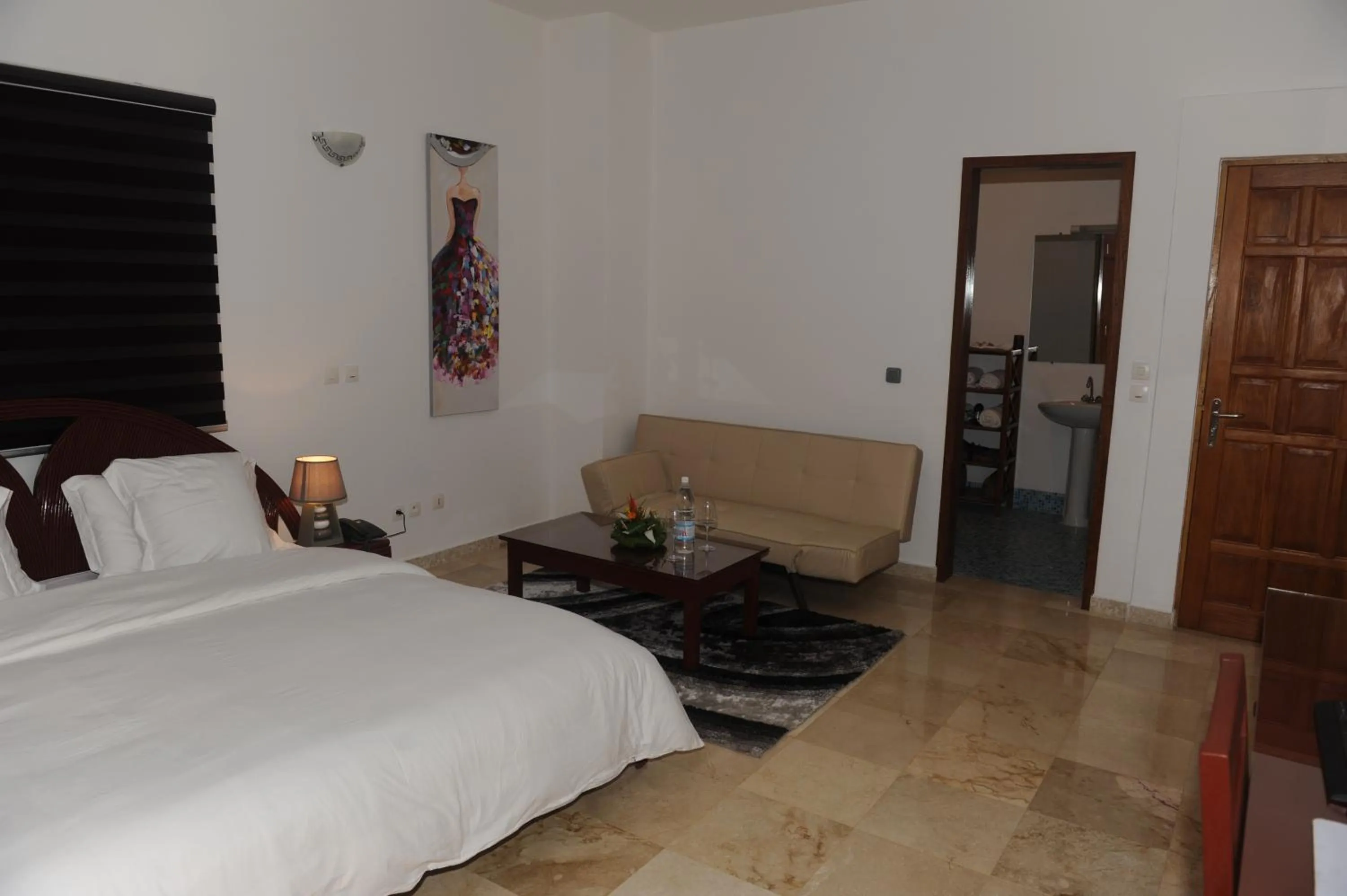 Photo of the whole room, Bed in Residence Helios