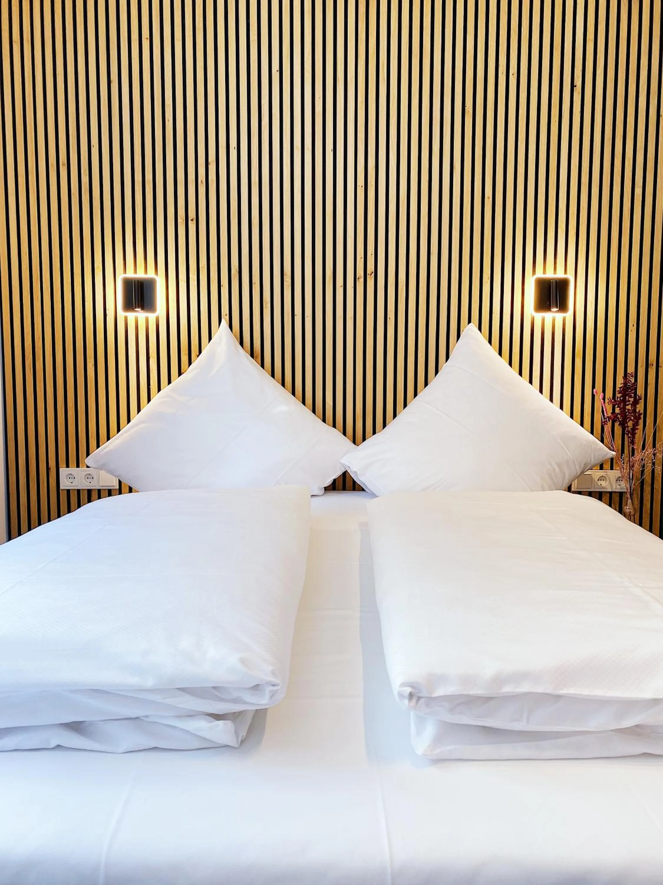 Bedroom, Bed in Hotel Xenia Flensburg