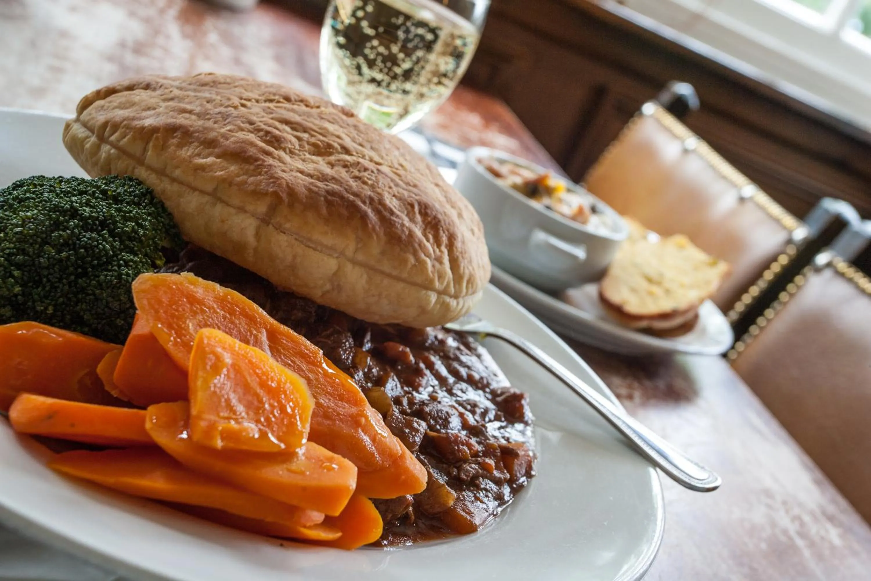 Food and drinks in The Shandwick Inn