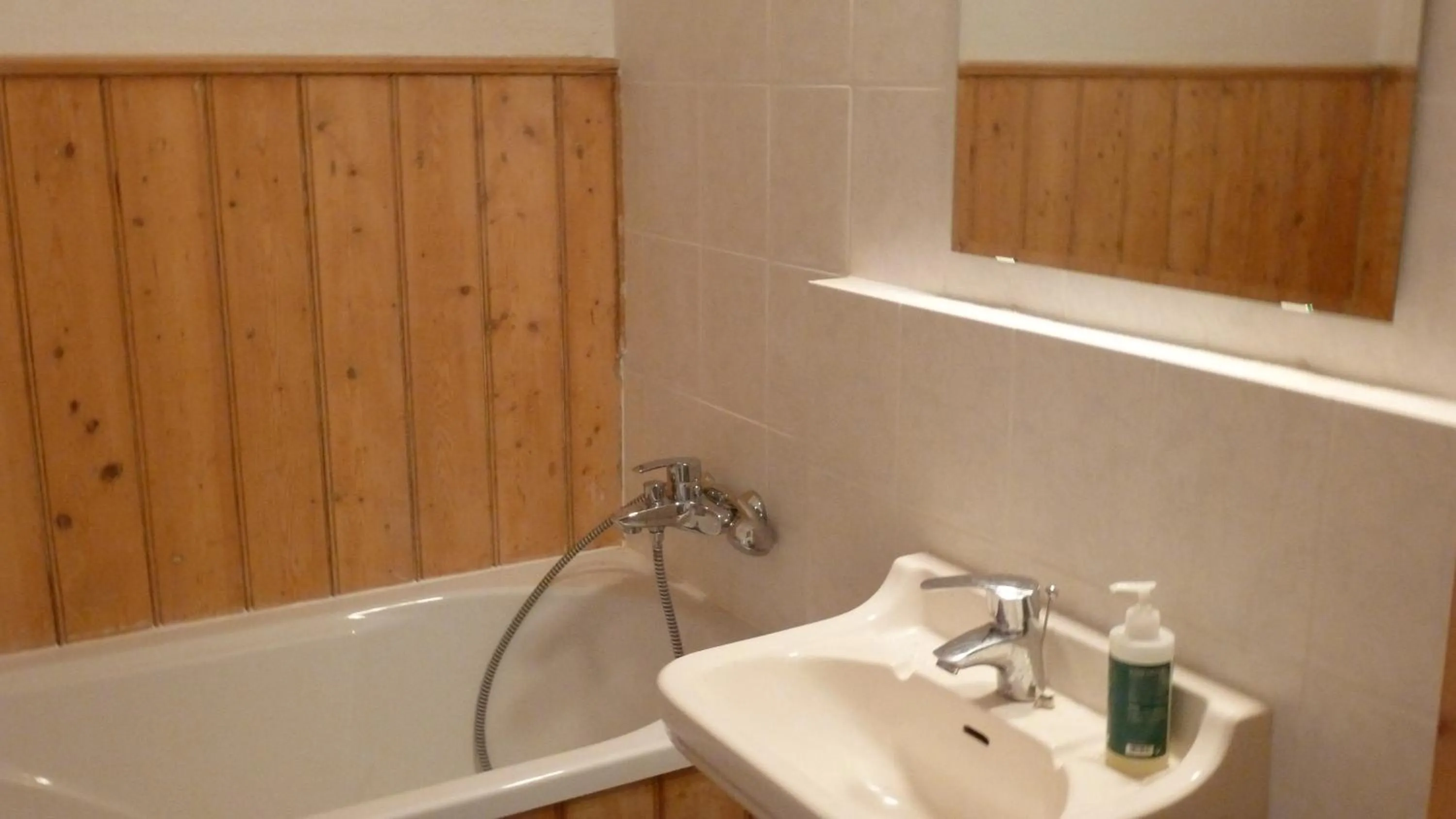 Bathroom in Alte Schule