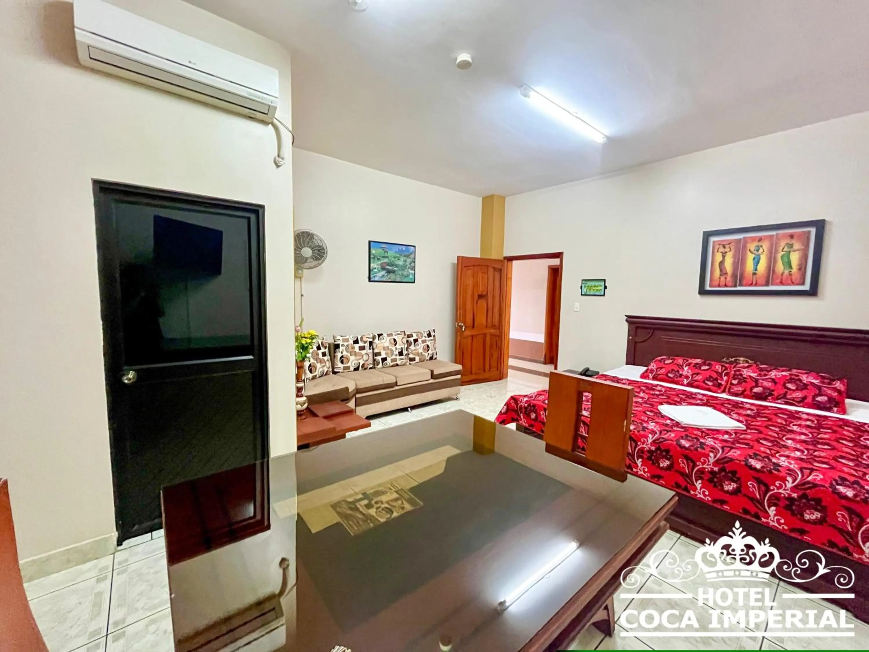 hair dresser in Hotel Coca Imperial