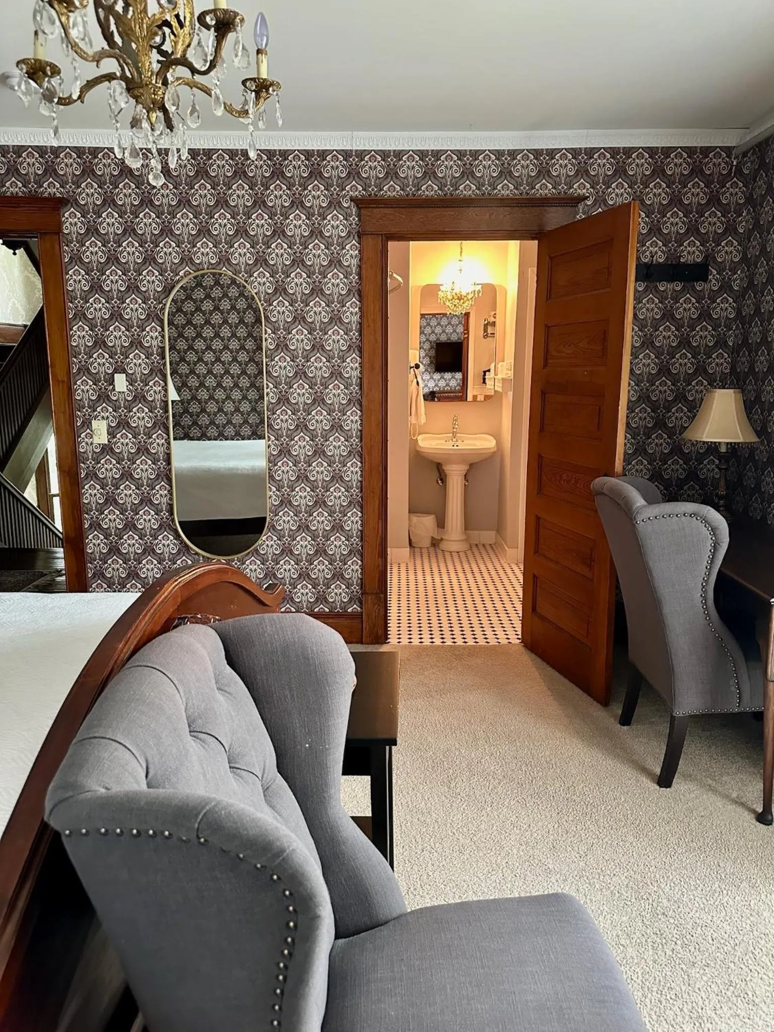Superior King Room (Sugarplum) - single occupancy in The Ginkgo Tree