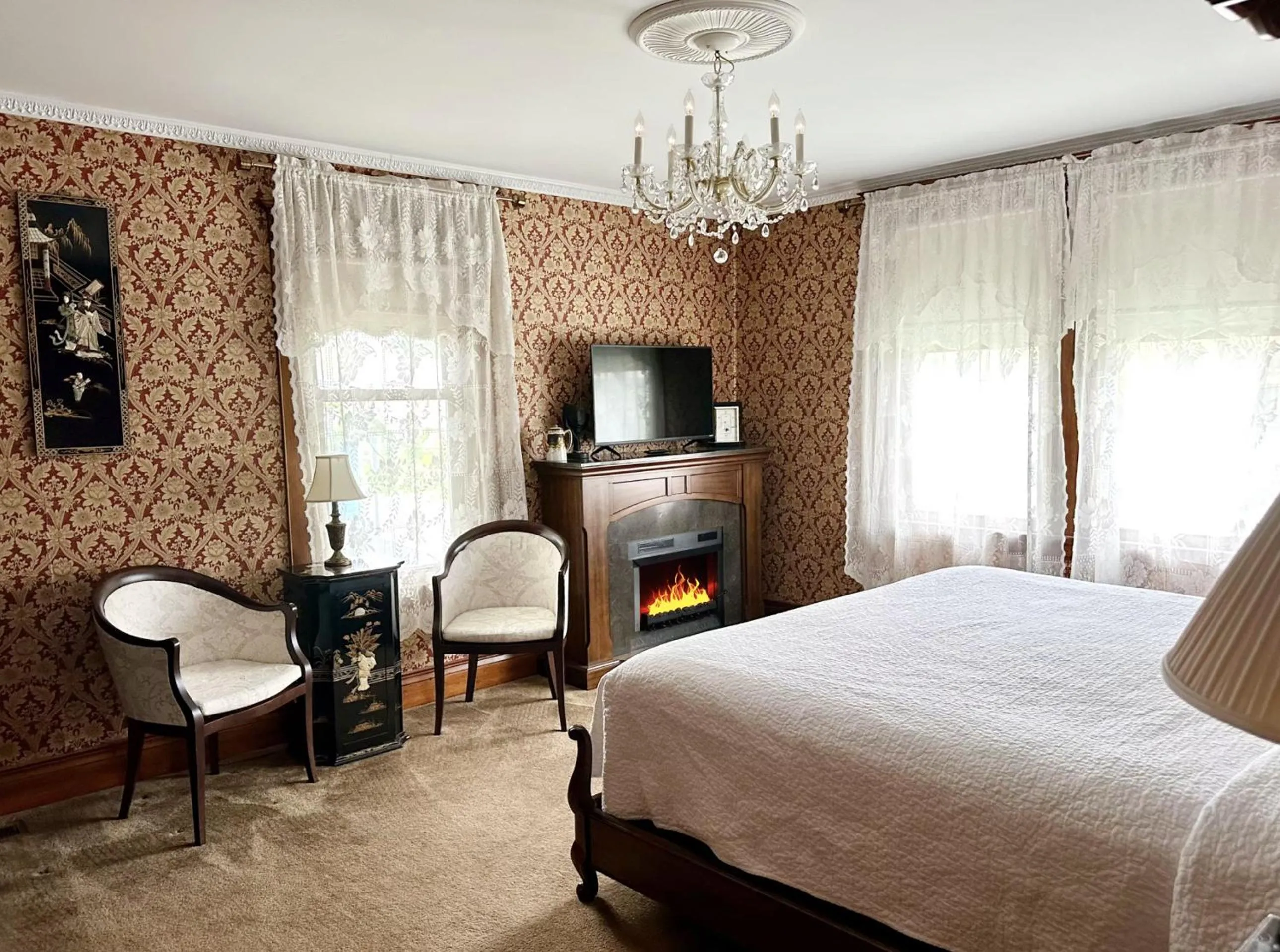 King Room (Scarlet Maple) - single occupancy in The Ginkgo Tree