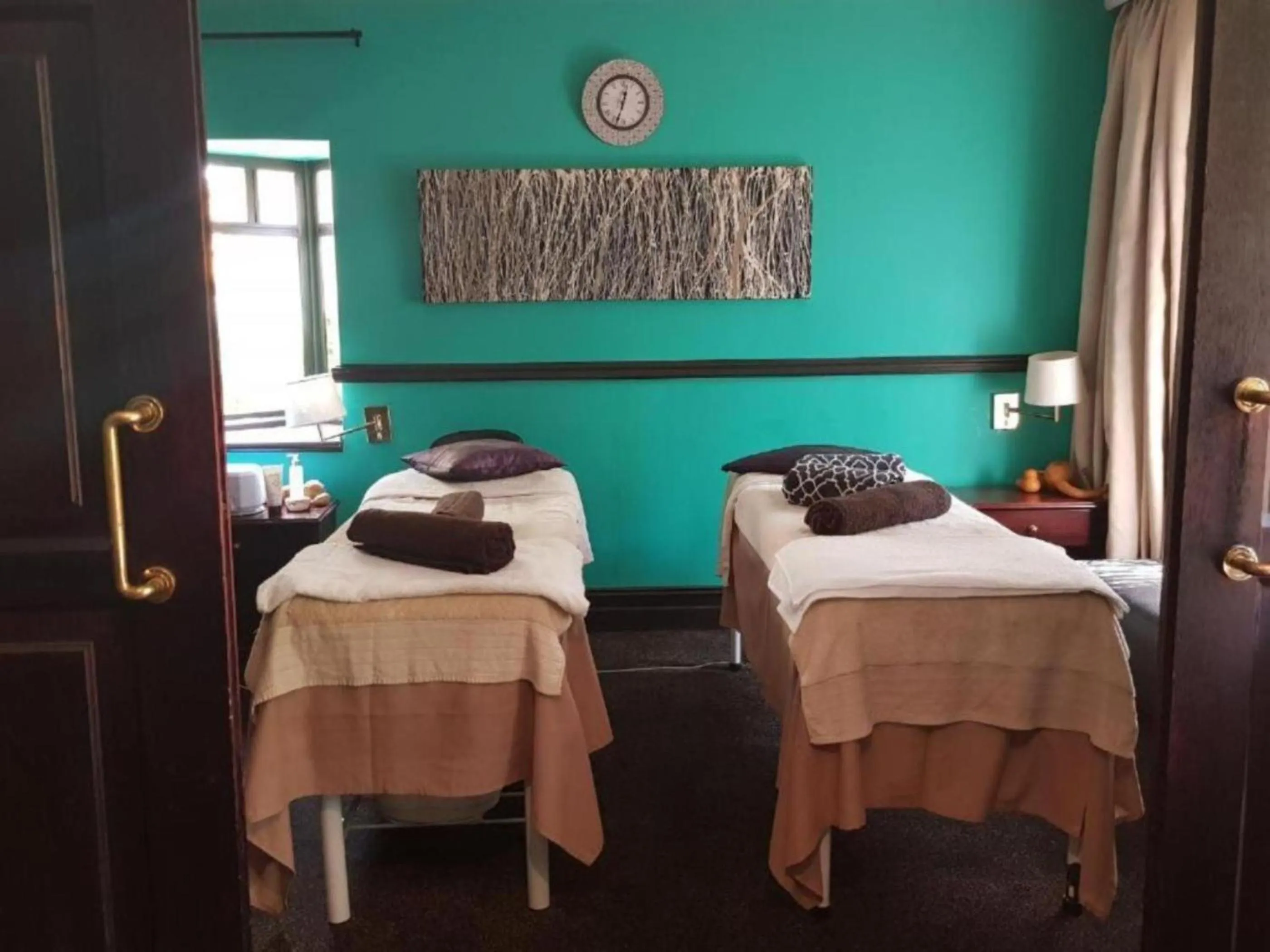Spa and wellness centre/facilities, Bed in Court Classique Suite Hotel