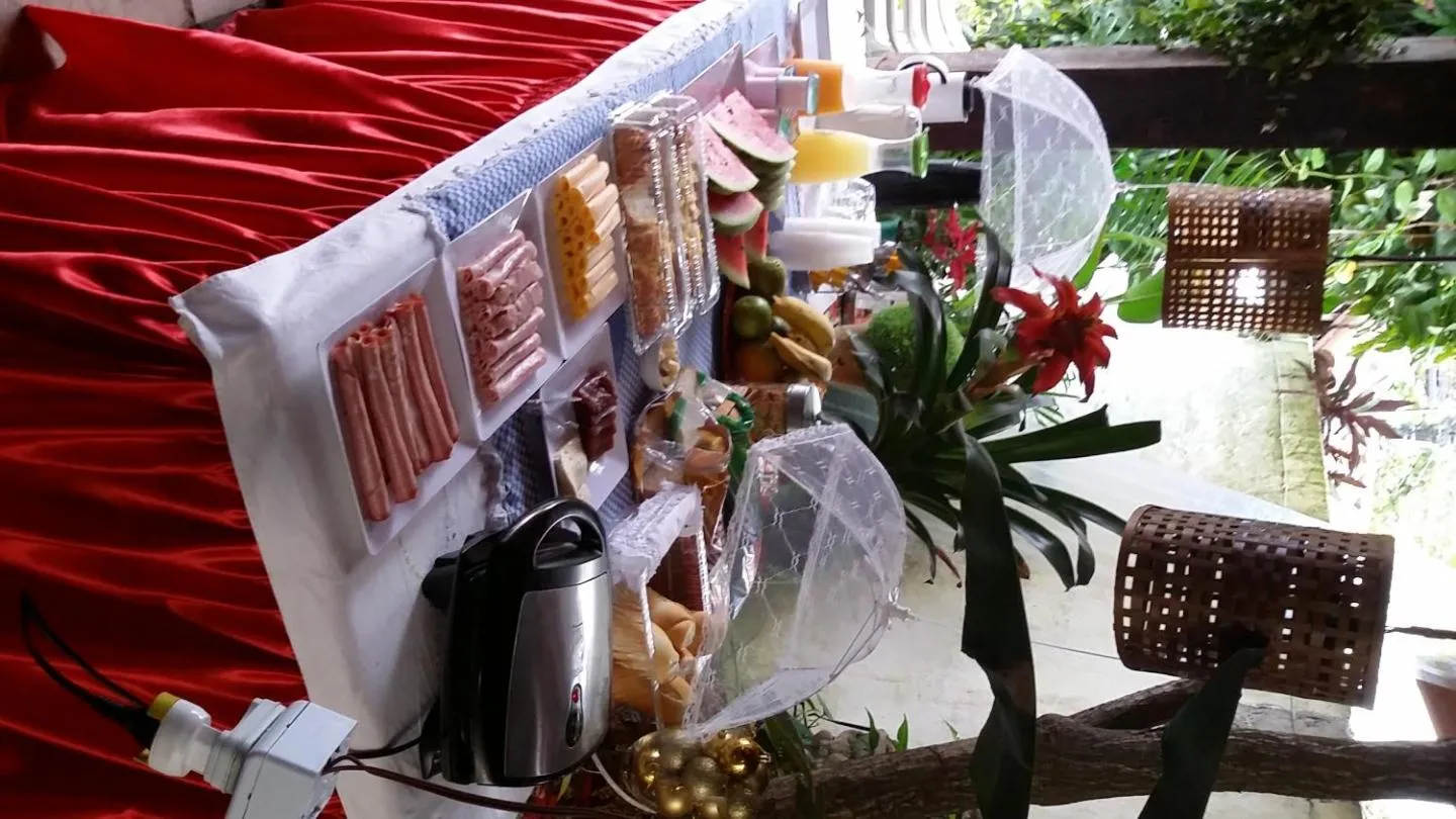 Buffet breakfast in Brumar Inn