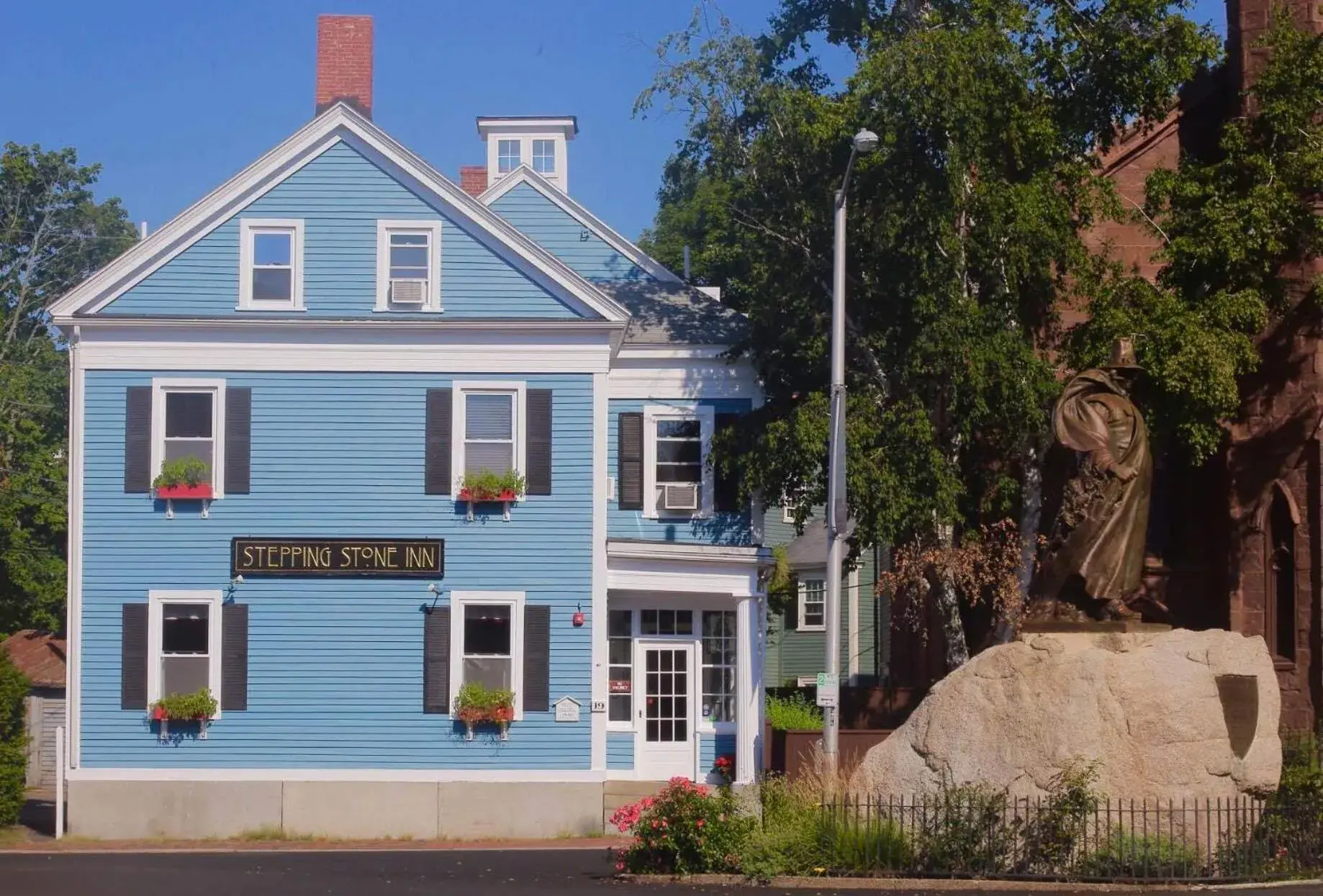 Stepping Stone Inn Stepping Stone Inn