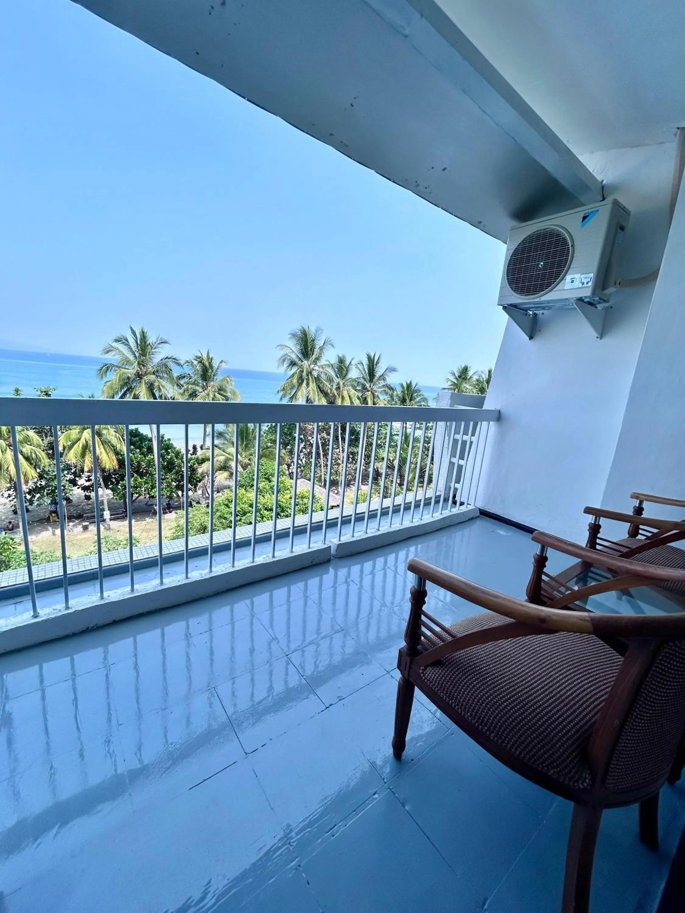 Balcony/Terrace in Grand Inna Samudra Beach