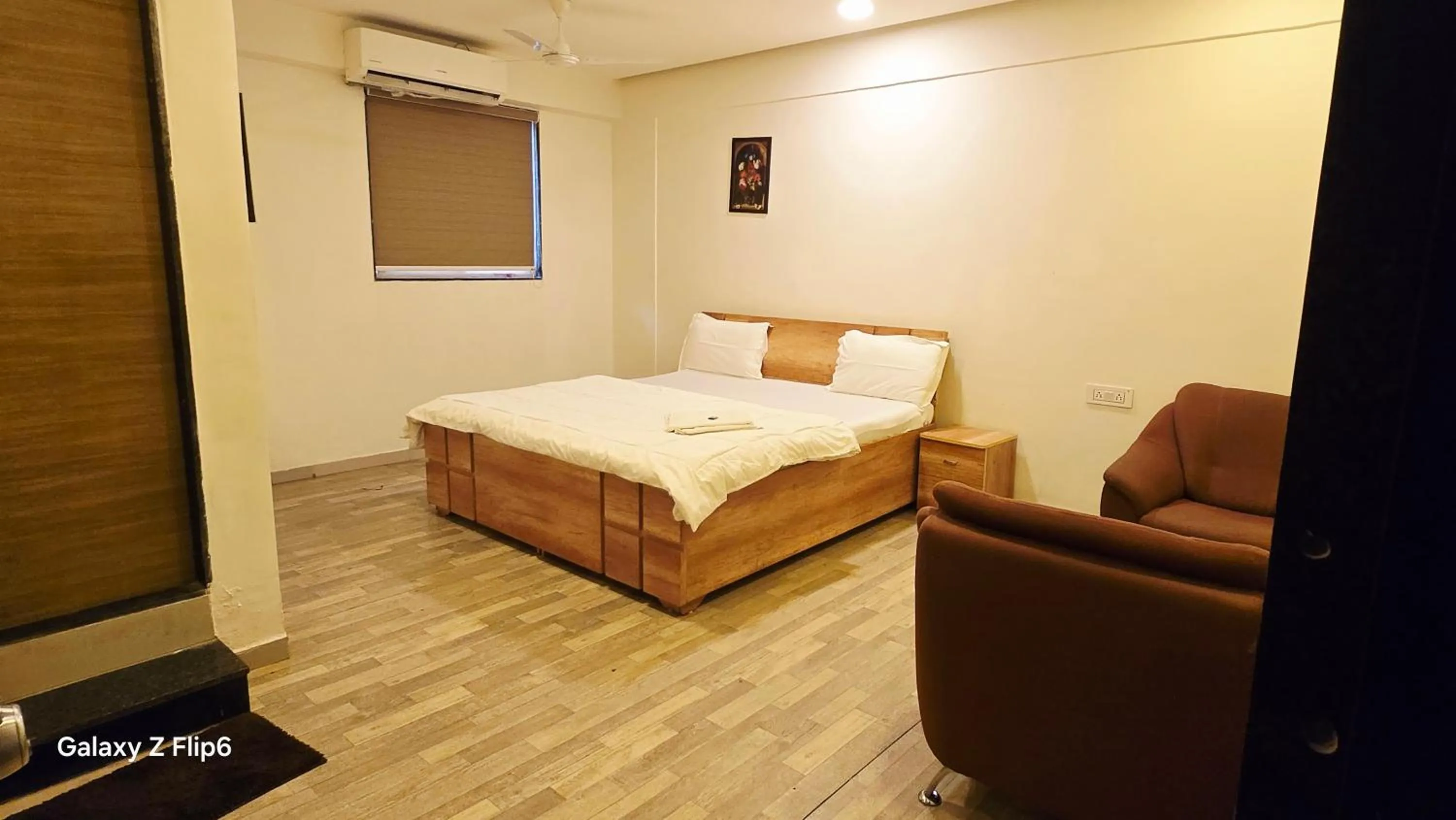 Bed in Hotel ShivInn