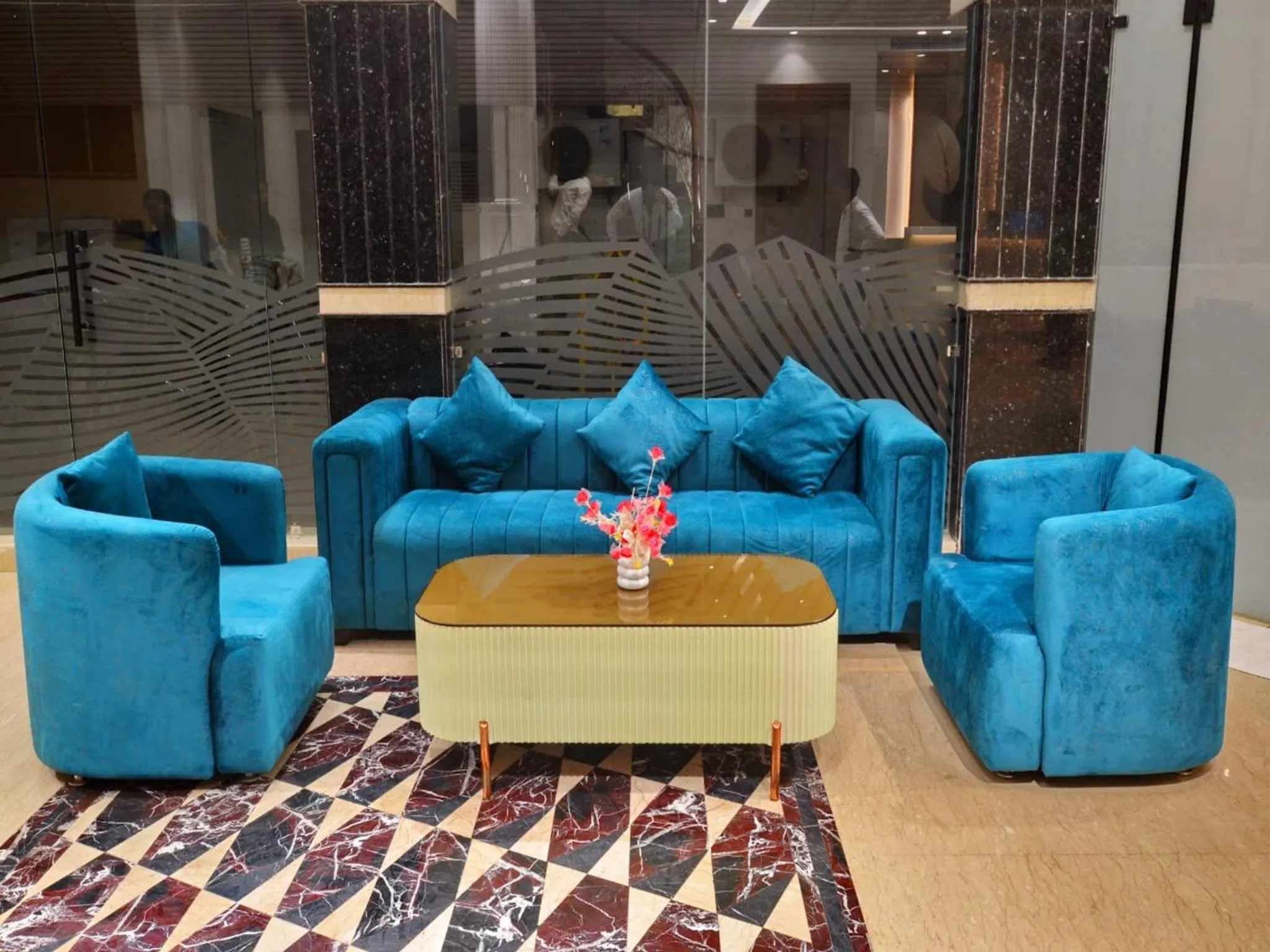 Lobby or reception in Hotel Maya Cottage - 2 min from New Delhi Railway Station