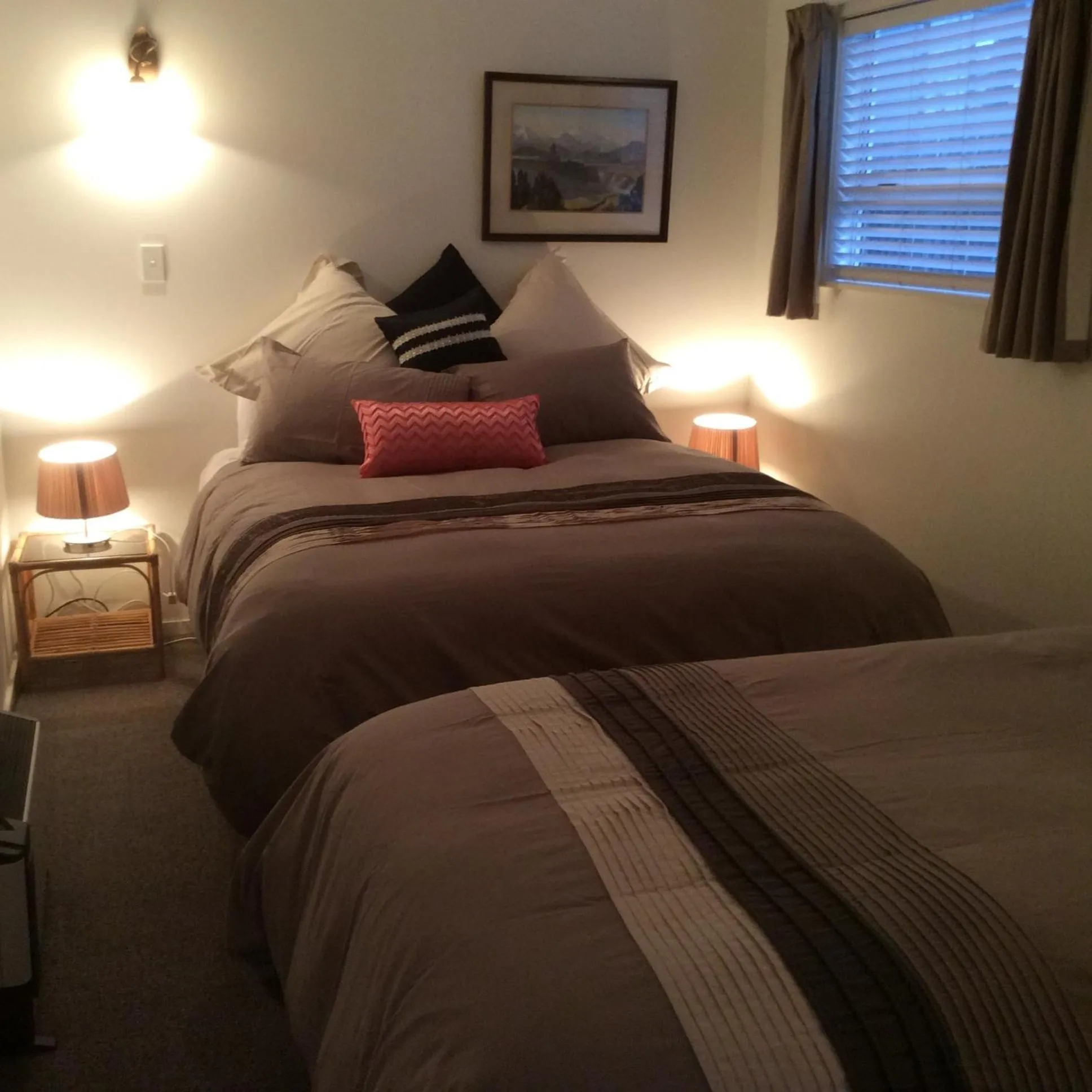 Bed in Noah's Boutique Accommodation Moeraki