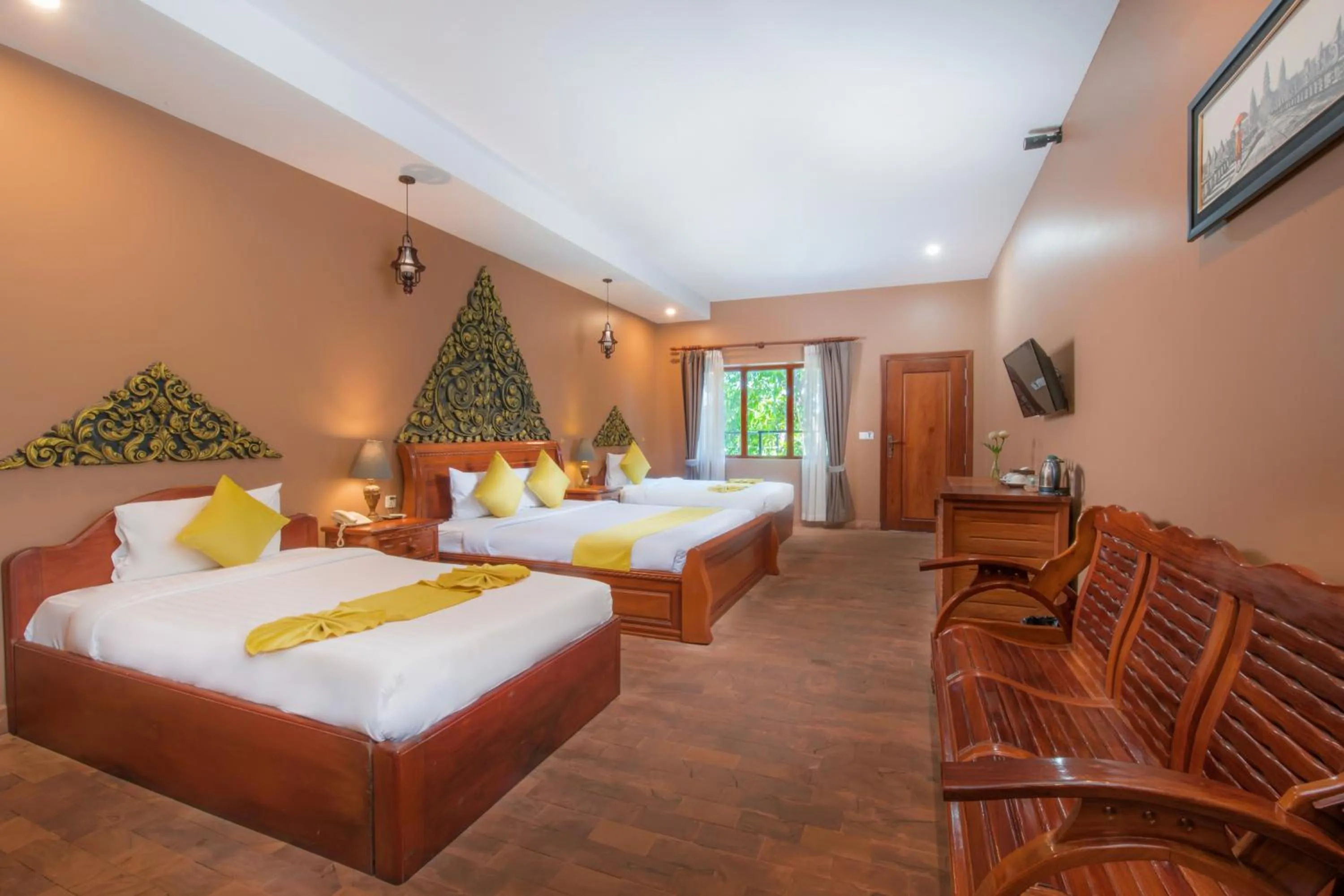 View (from property/room), Bed in Samnak Lounge