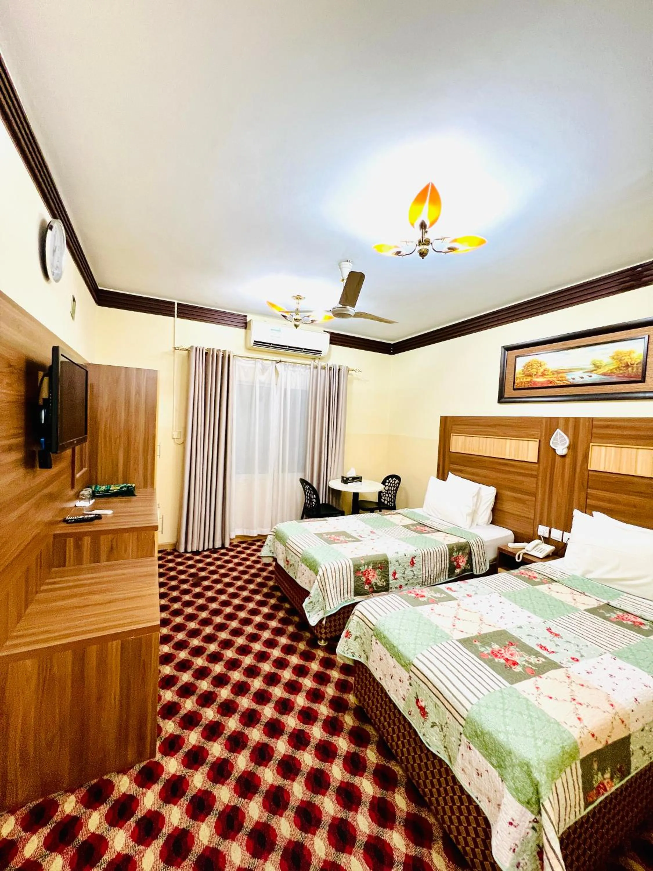 Bed in Al Ahrar Hotel