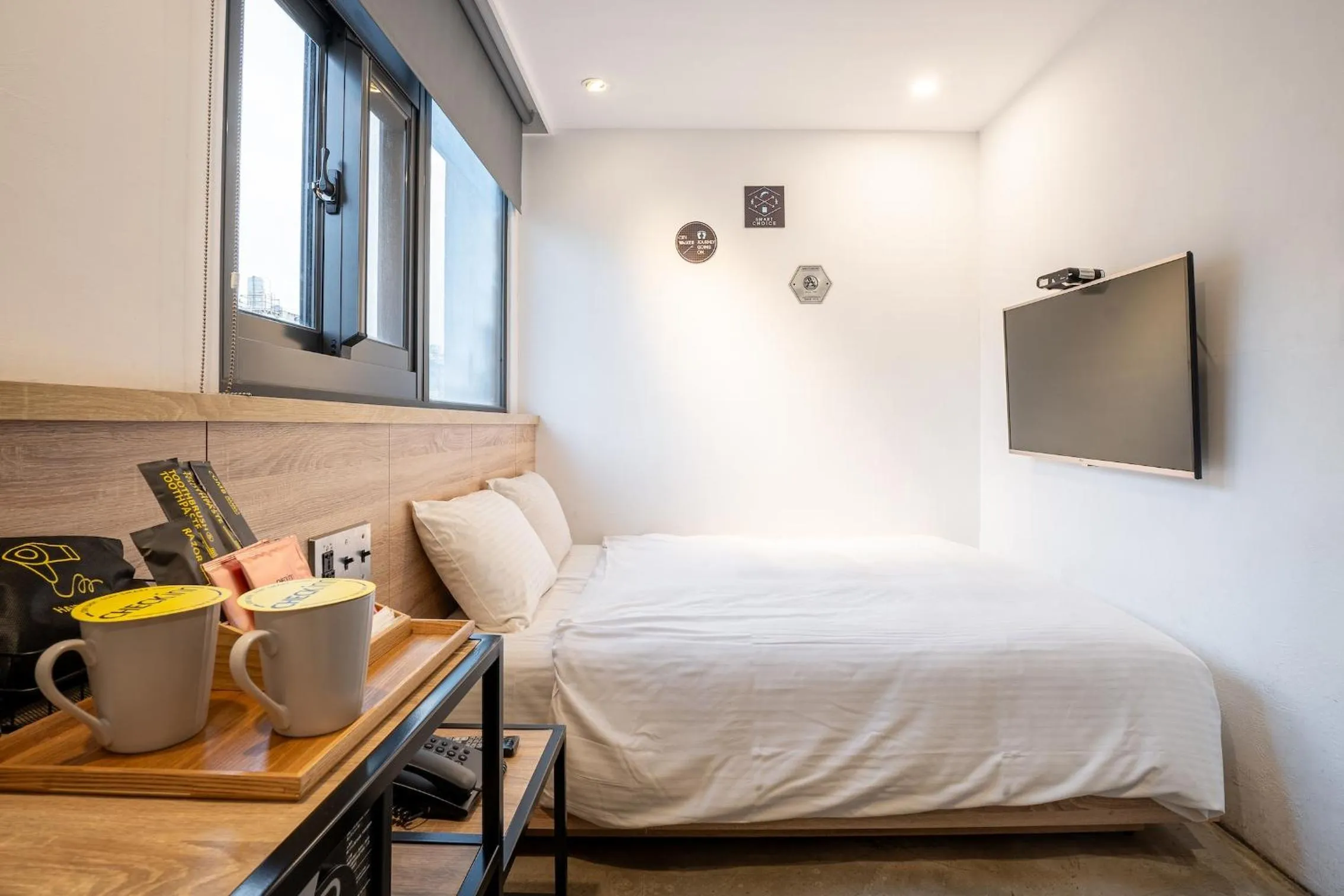 TV and multimedia, Bed in CHASE Hotel