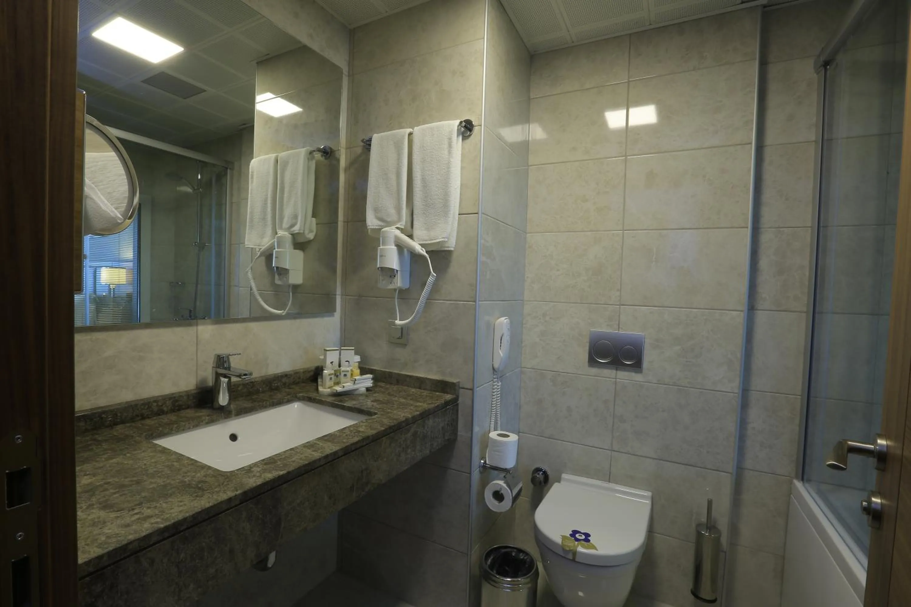Bathroom in Best Western Premier Karsiyaka Convention & Spa Hotel