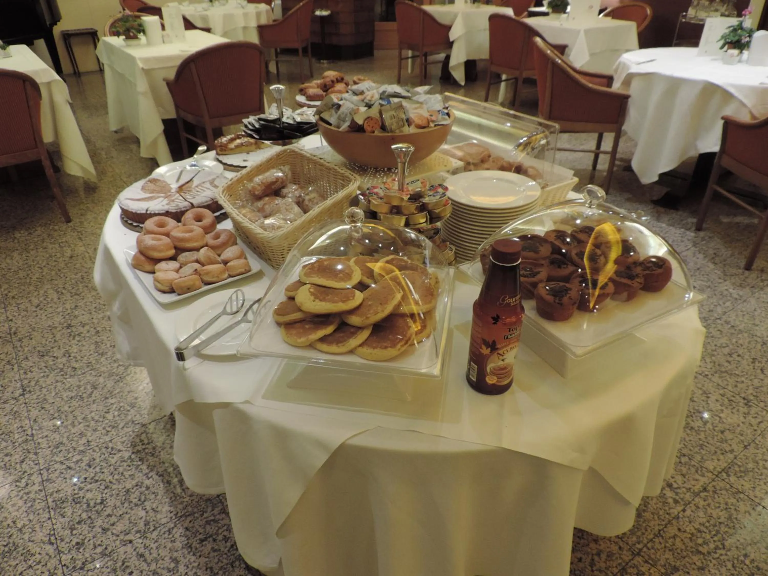 Food in Hotel Gama