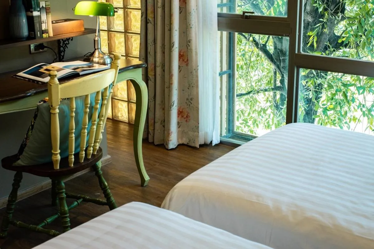 hair dresser, Bed in Tints of Blue Hotel