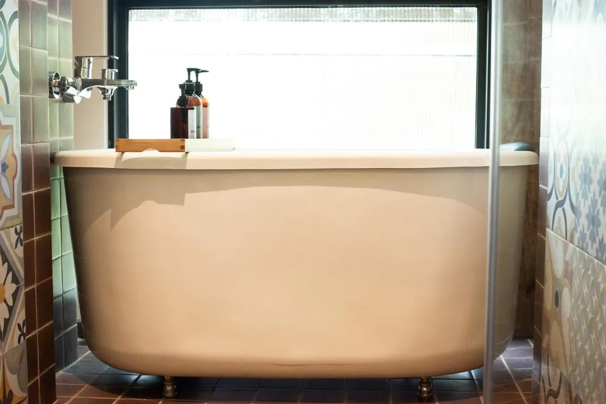 Bathroom in Tints of Blue Hotel