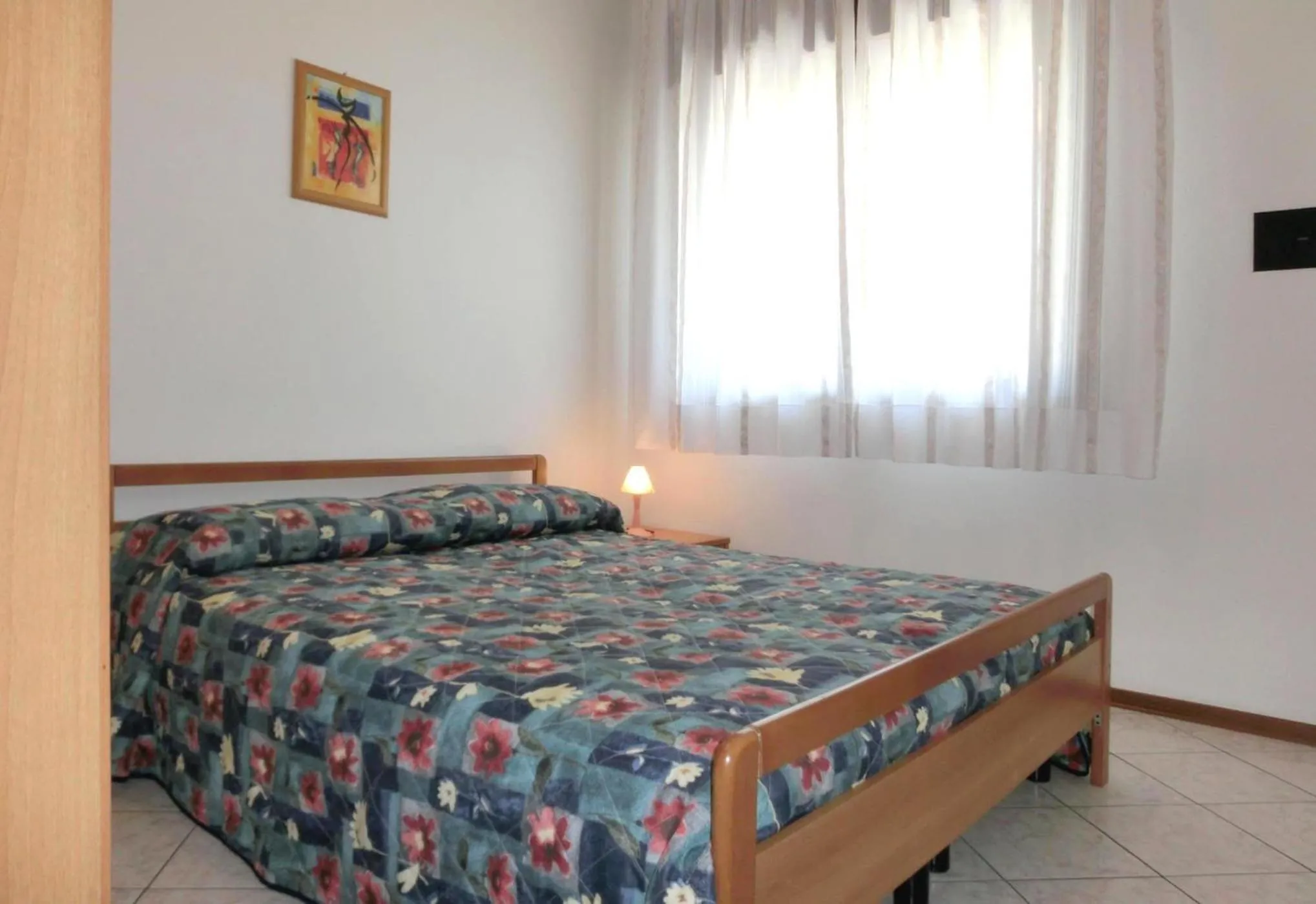 Bedroom, Bed in Viviana