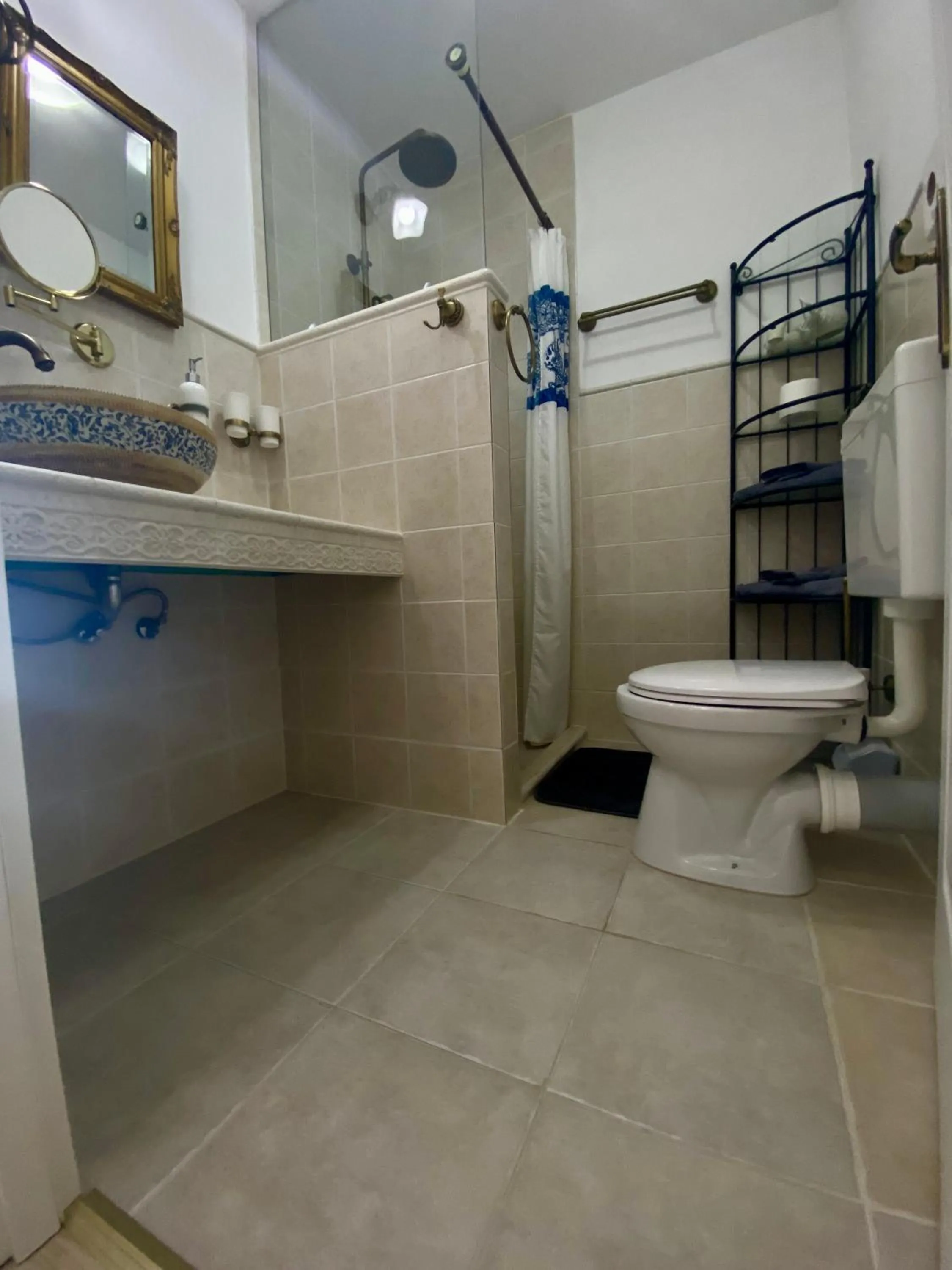 Deluxe Double Room with Balcony and Sea View in Rooms Villa Harmonie - Adults Only +14