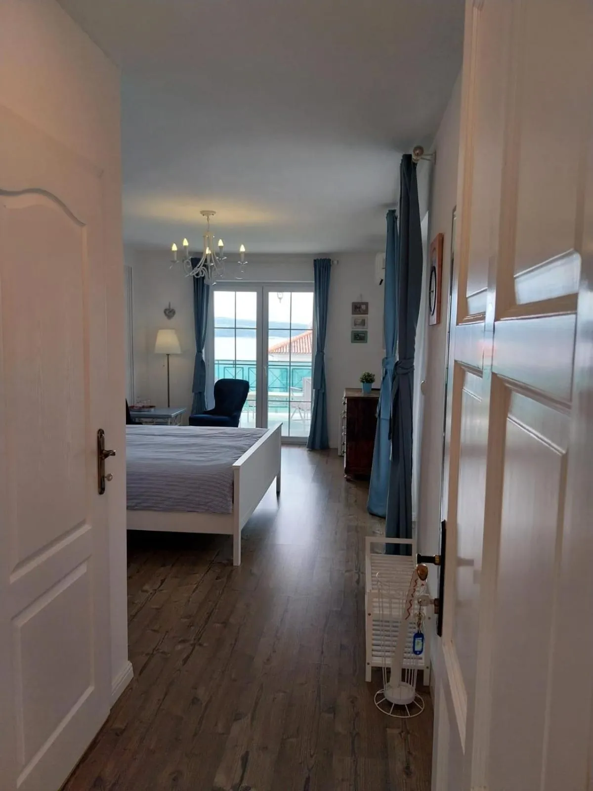 Photo of the whole room, Bed in Rooms Villa Harmonie - Adults Only +14