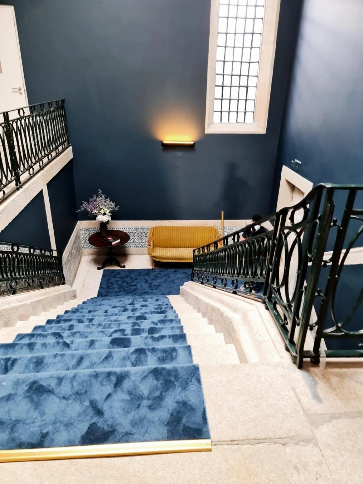Decorative detail, Bed in Condes de Azevedo Palace Apartments