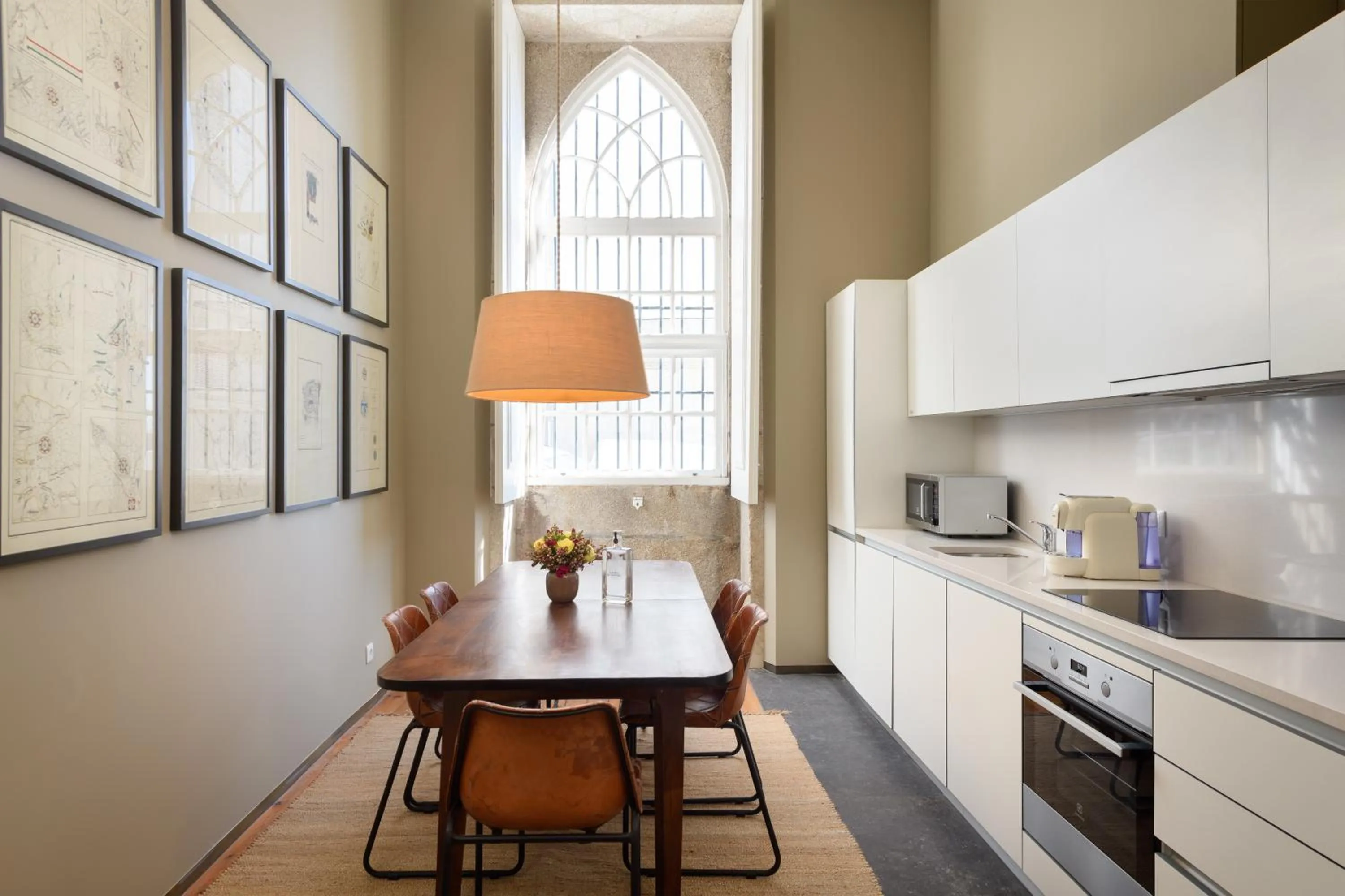 Kitchen or kitchenette in Condes de Azevedo Palace Apartments