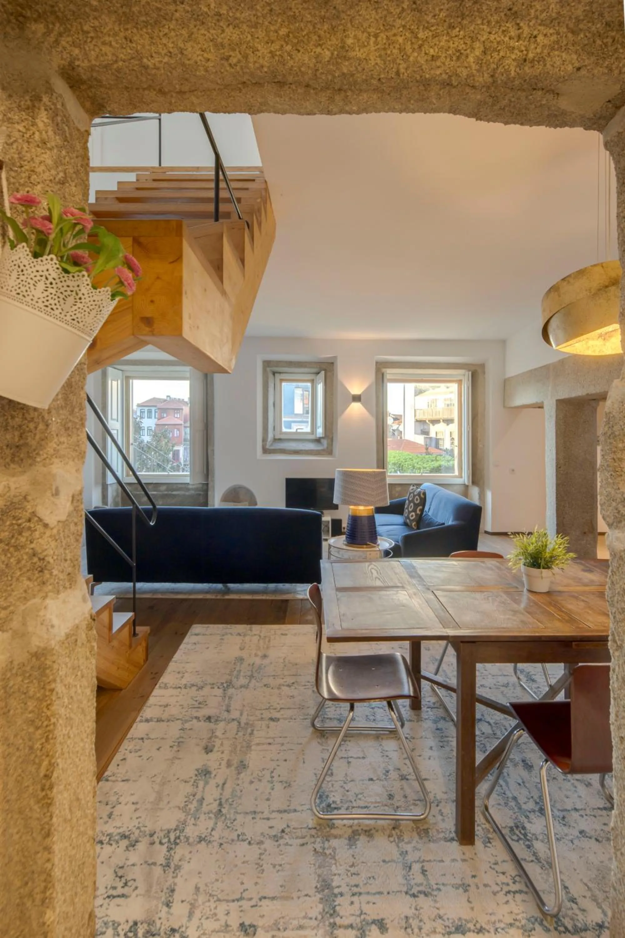 Living room in Condes de Azevedo Palace Apartments