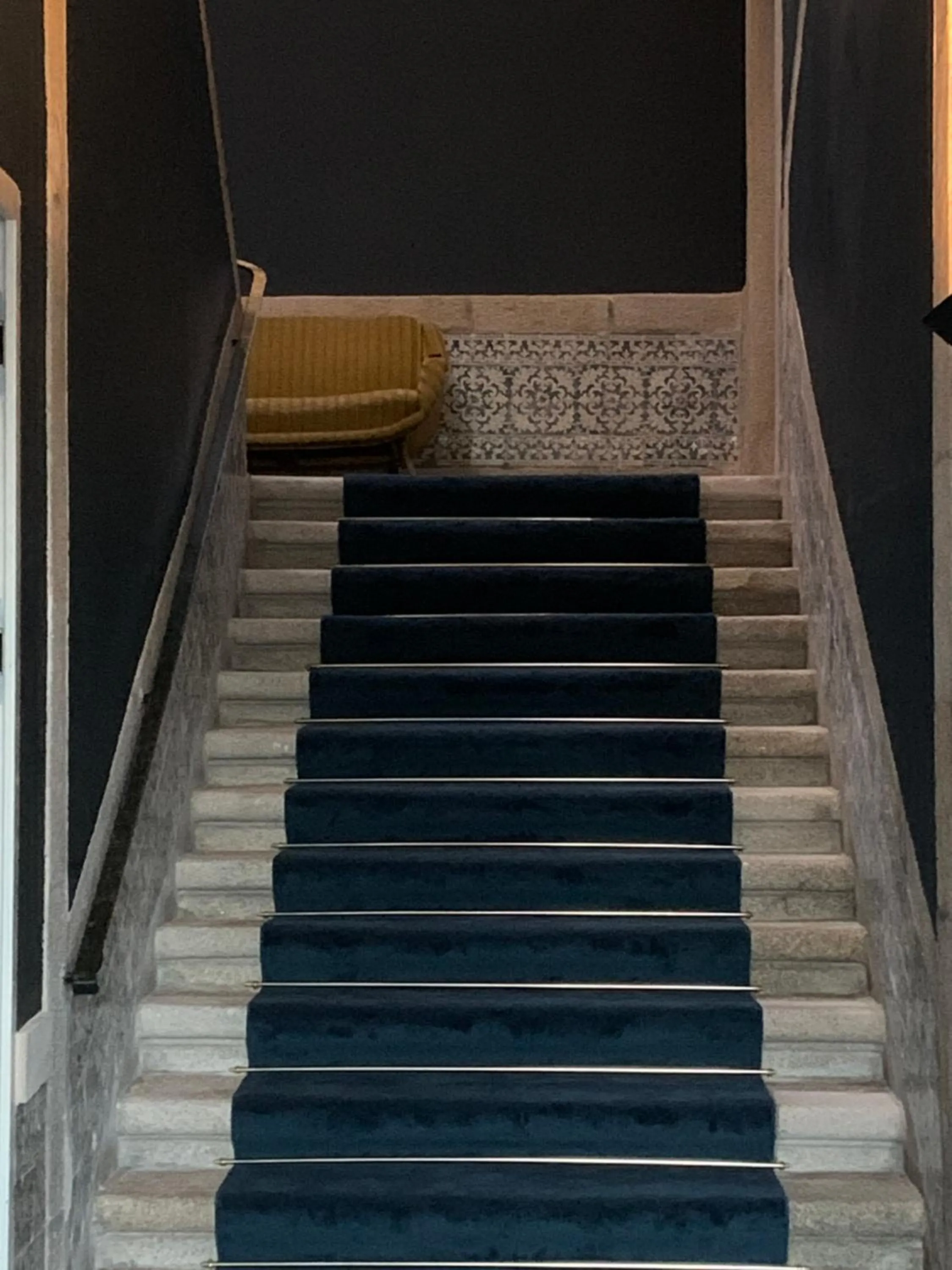 Property building in Condes de Azevedo Palace Apartments