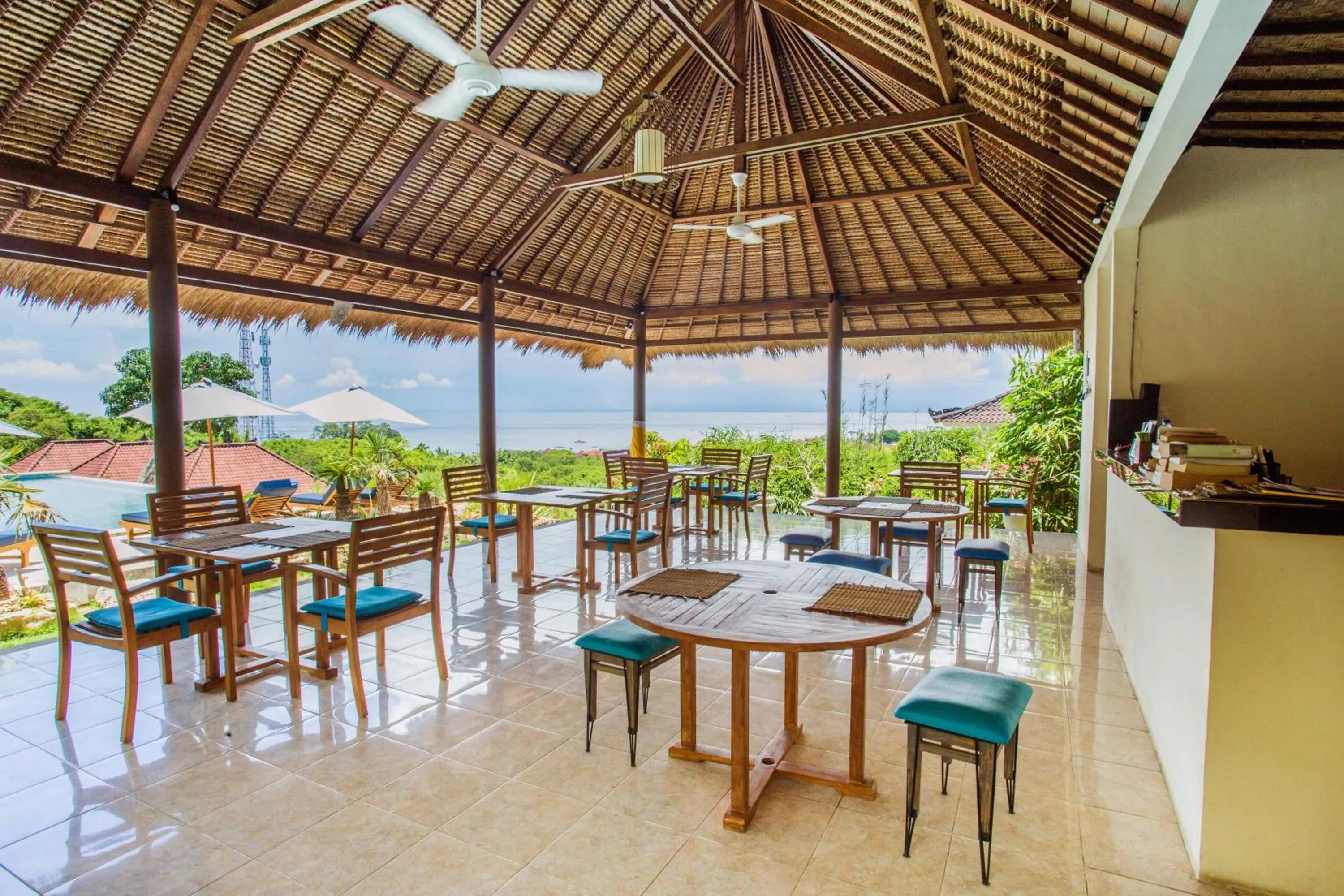 Restaurant/places to eat in Bukit Taman Cottages