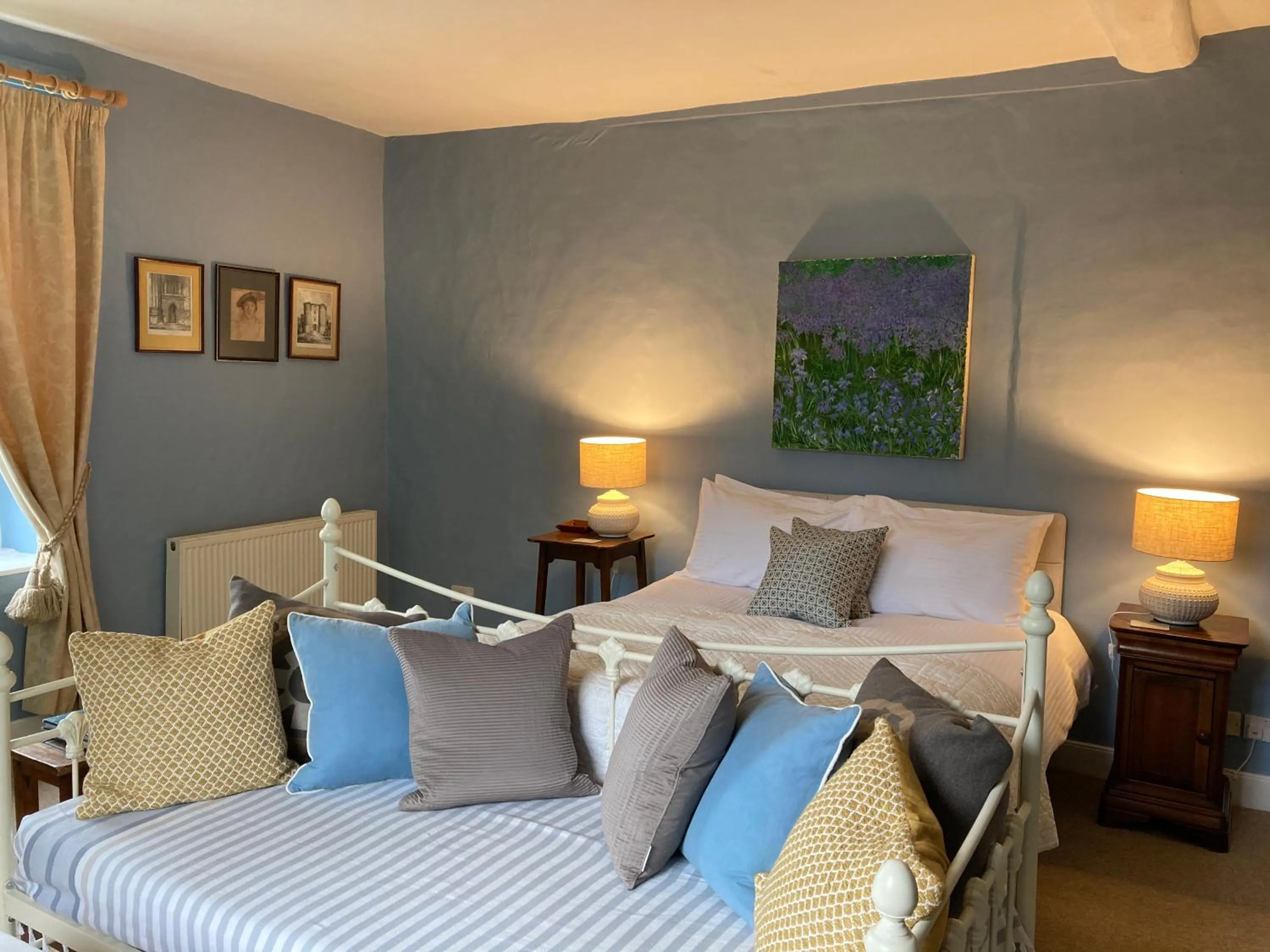 Bedroom, Bed in Grange Farm