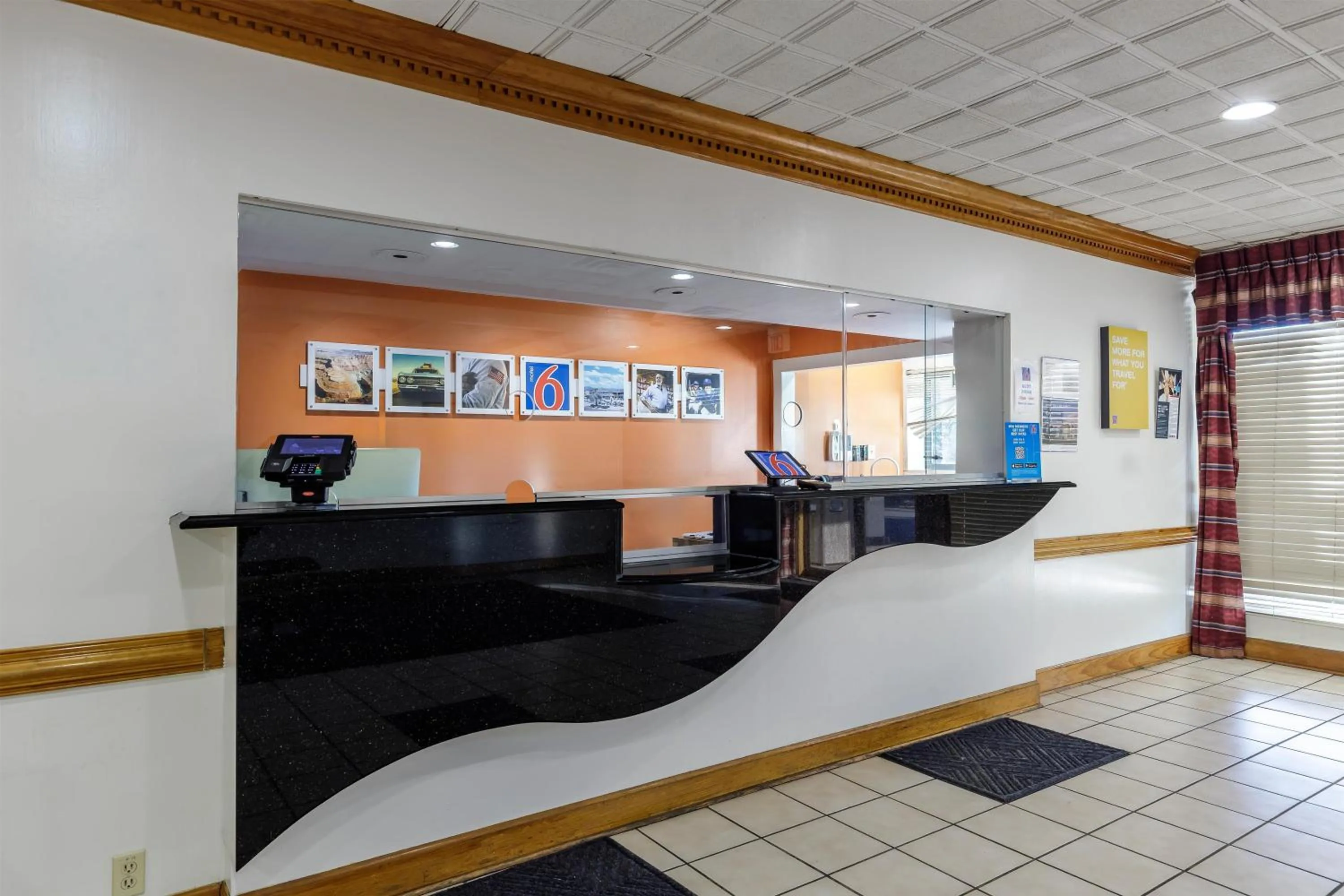 Lobby or reception in Motel 6-Dumfries, VA