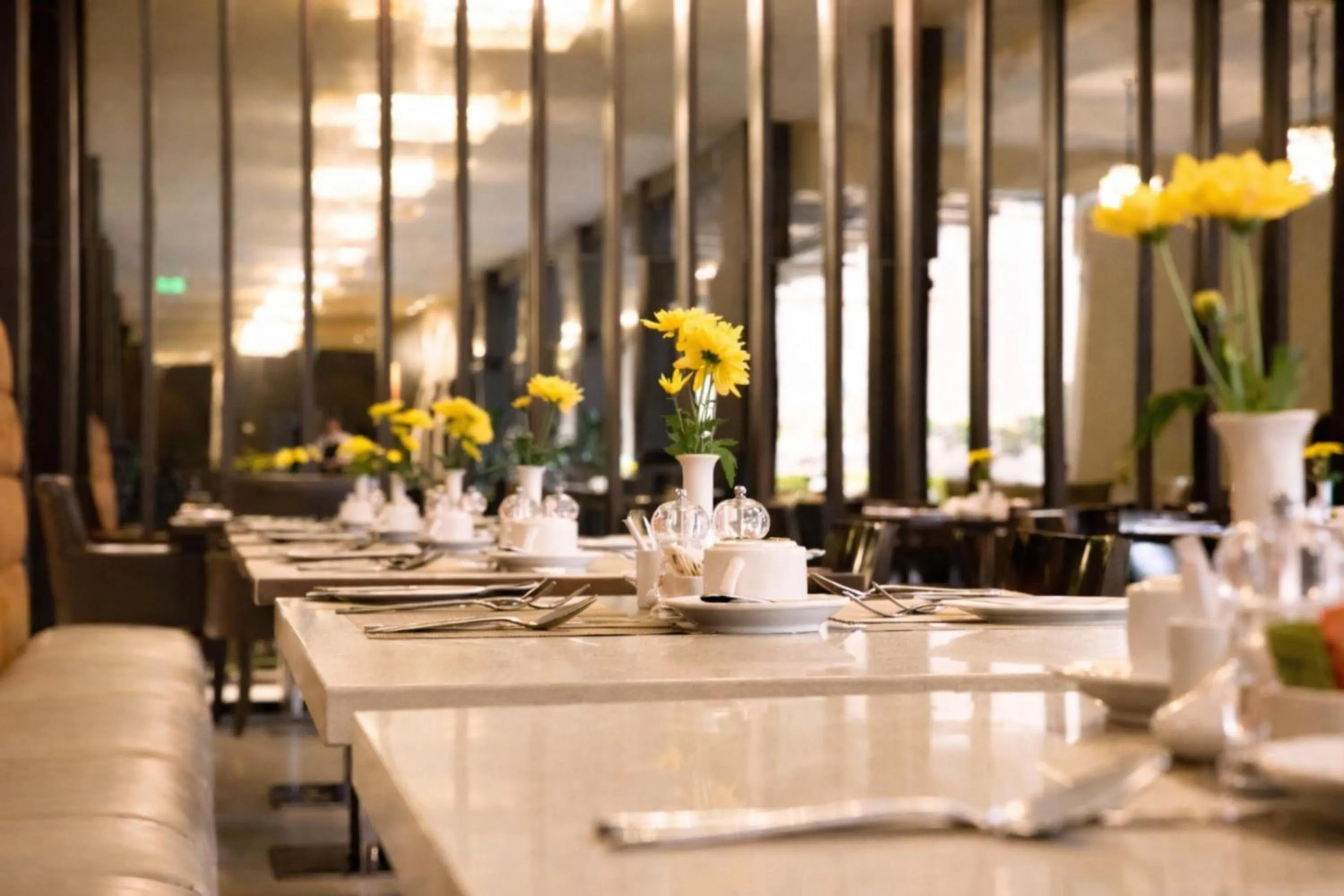 Restaurant/places to eat in DoubleTree by Hilton Nairobi