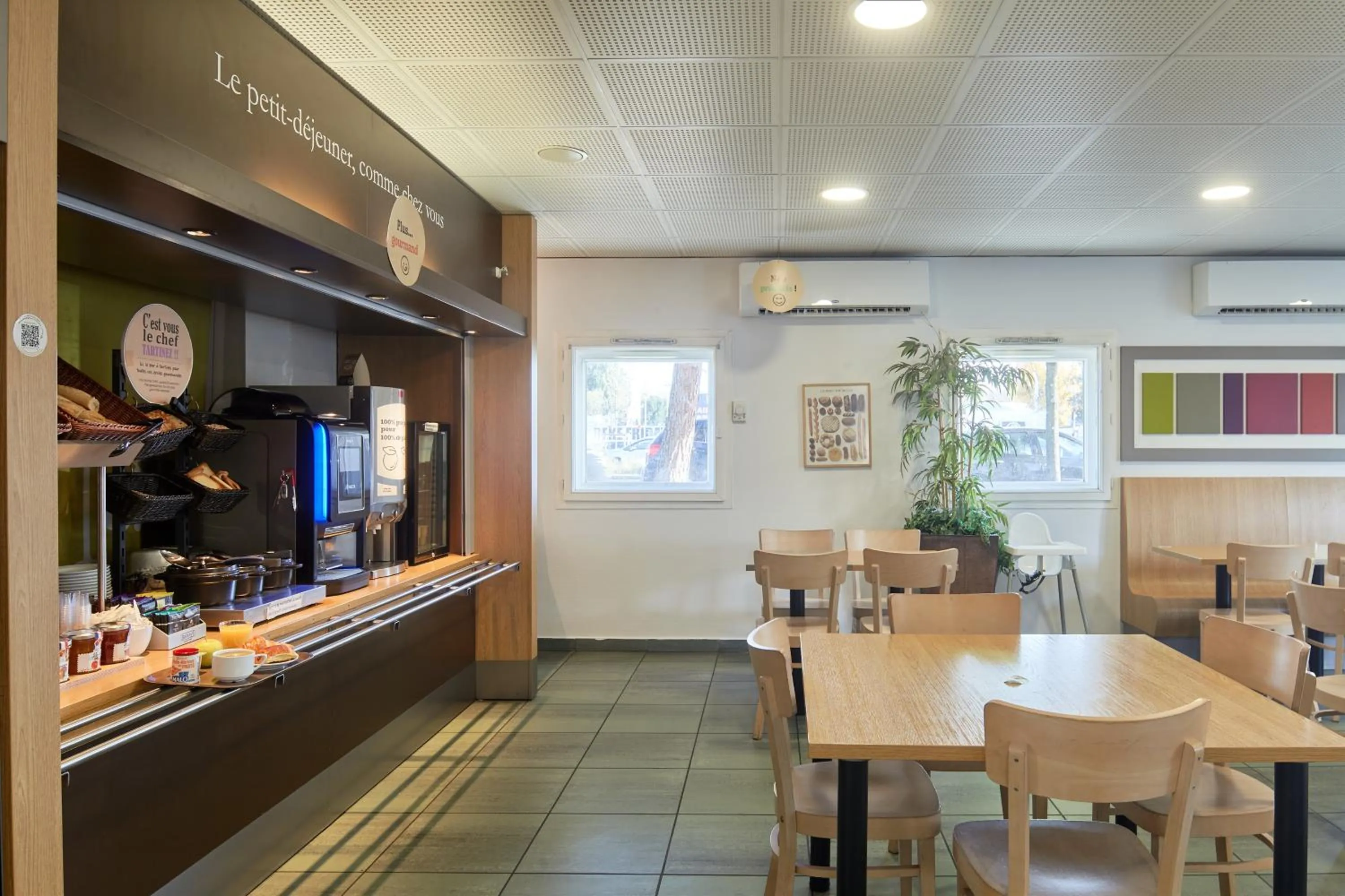 Breakfast in B&B HOTEL Orly Chevilly-Larue - Nationale 7