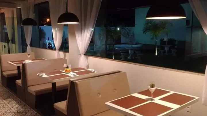 Restaurant/places to eat in Pousada Porto Prime