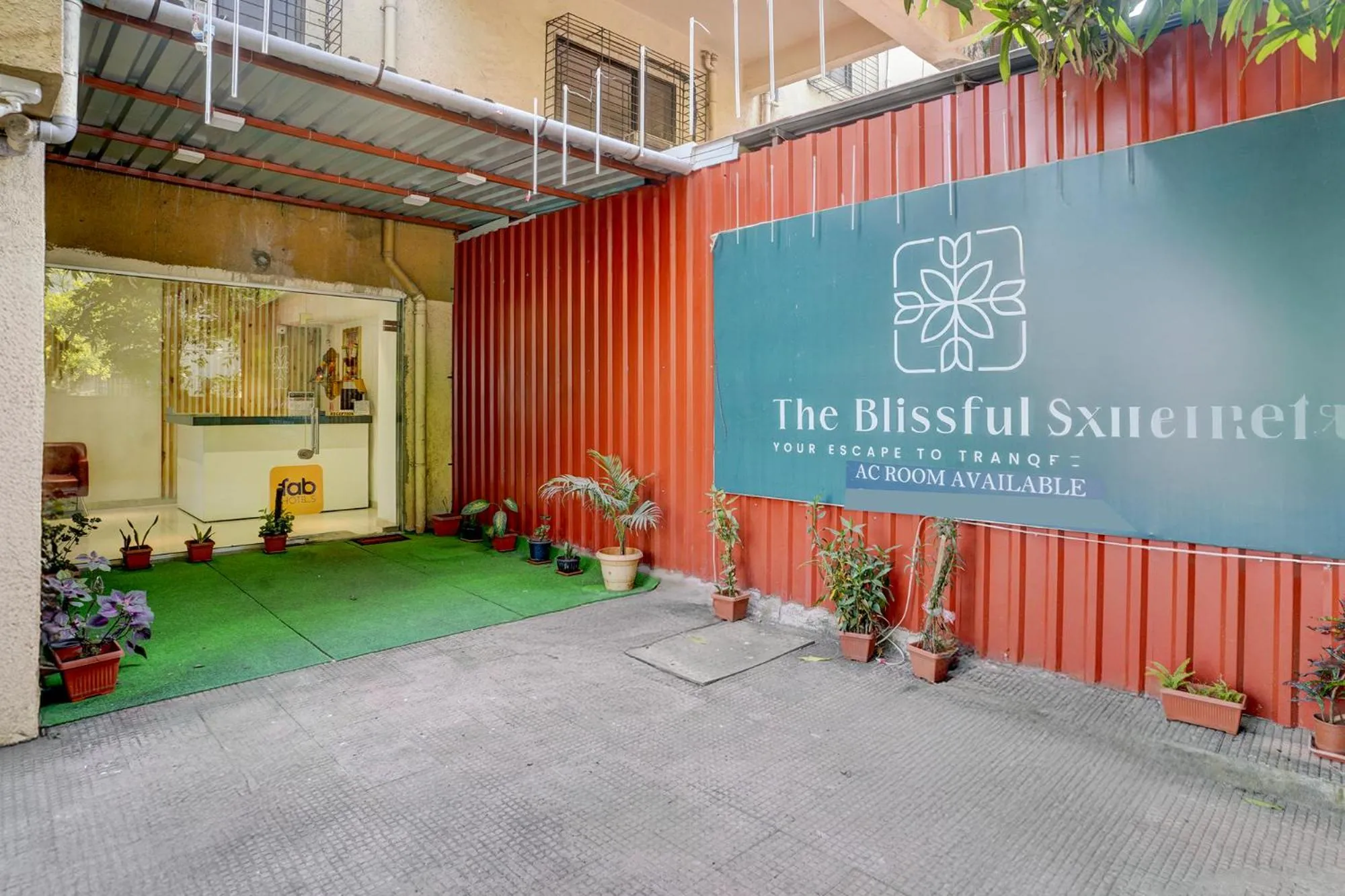 Facade/entrance in Via Blissful Stays