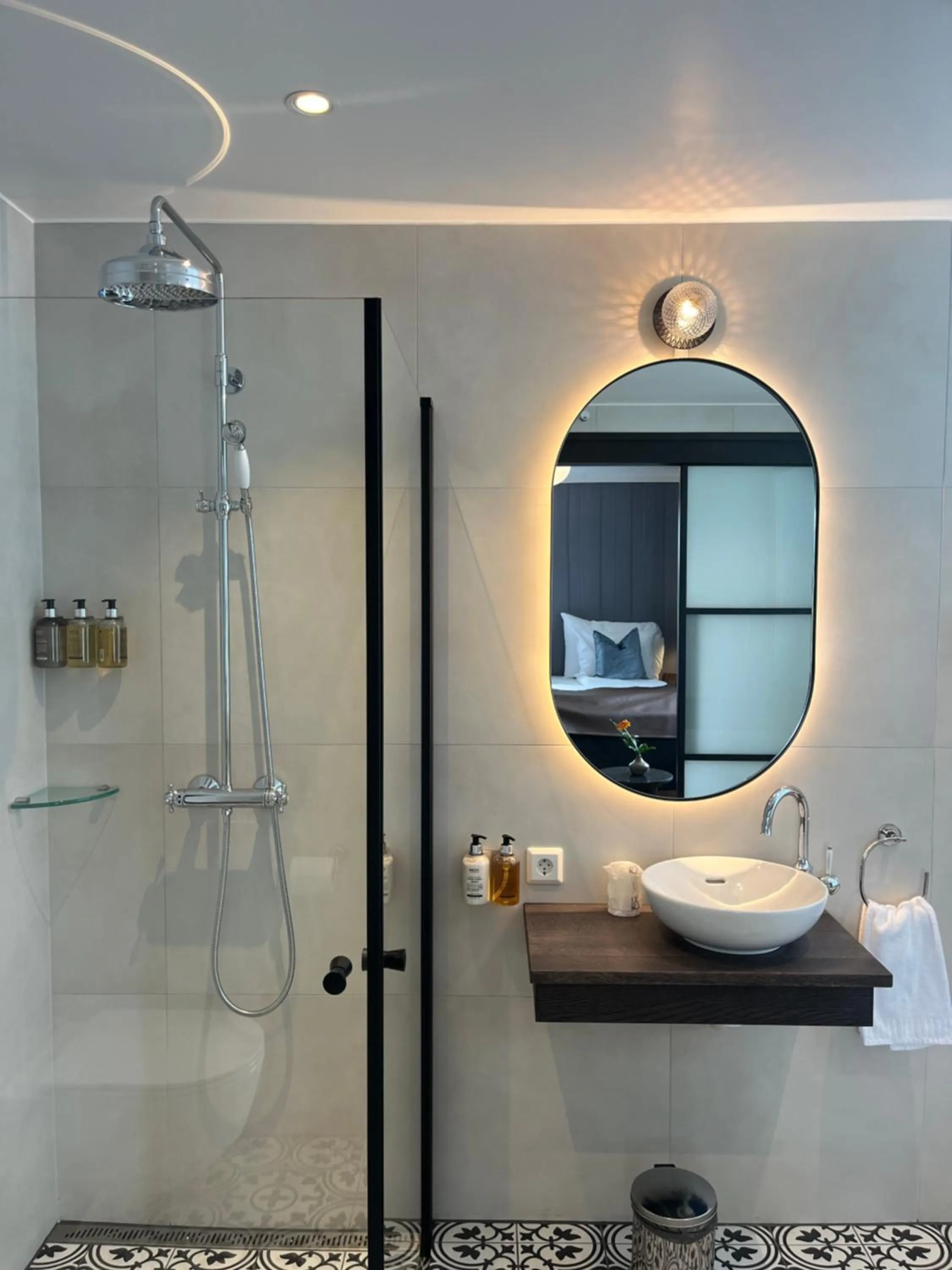 Bathroom in Granavolden Hotel & Gjæstgiveri