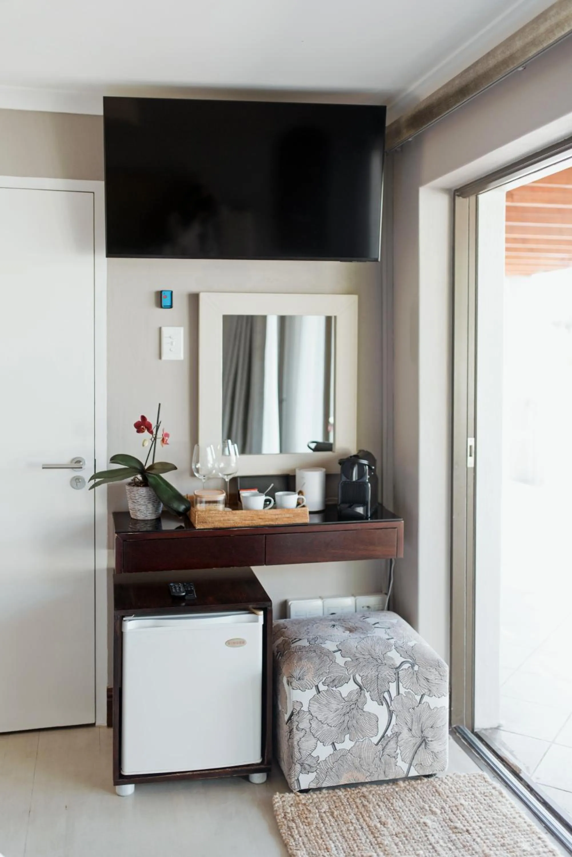 Coffee/tea facilities in Whale Away Guest House