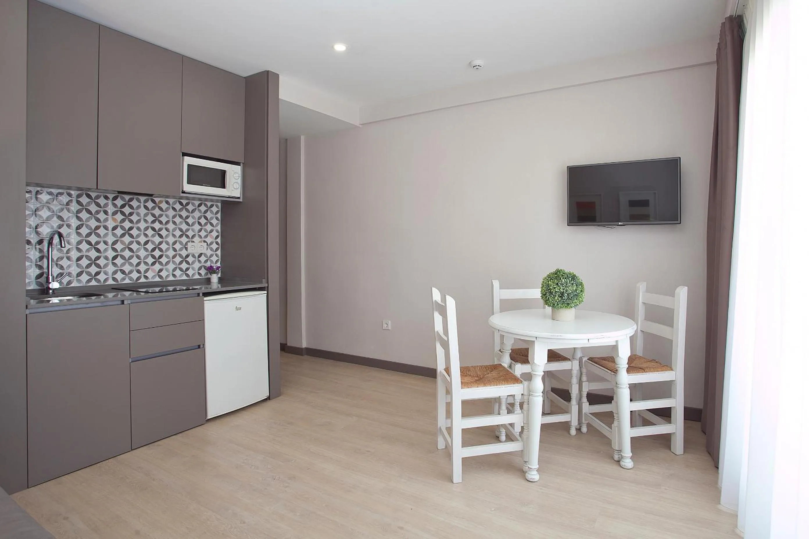 Dining area in Apartamentos Ribera